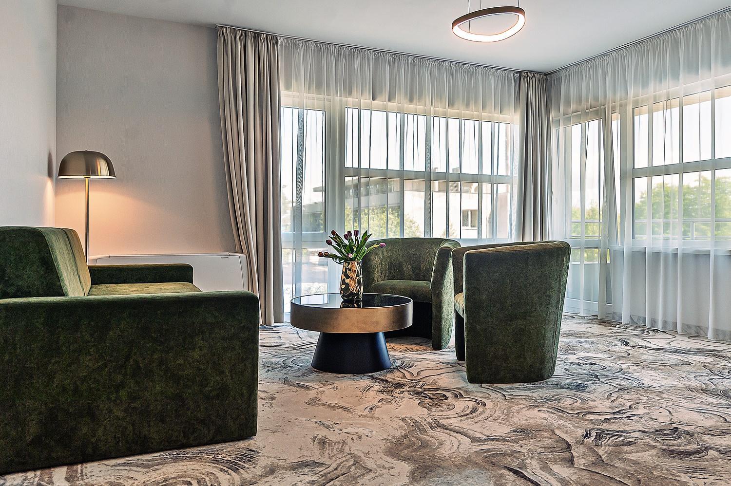 Superior Suite with Morning Spa Access - Photo 1