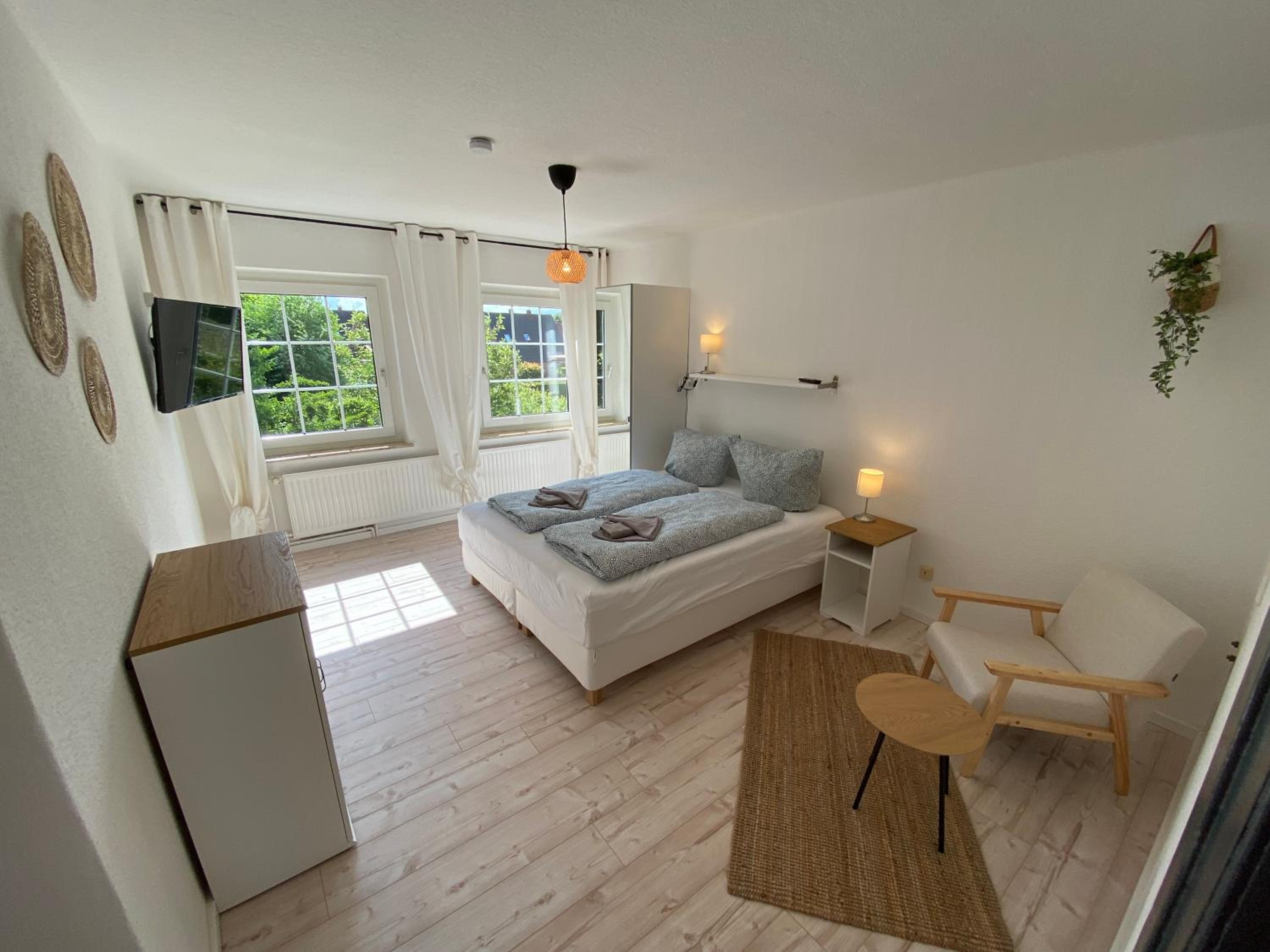 Four-Bedroom House photo 1