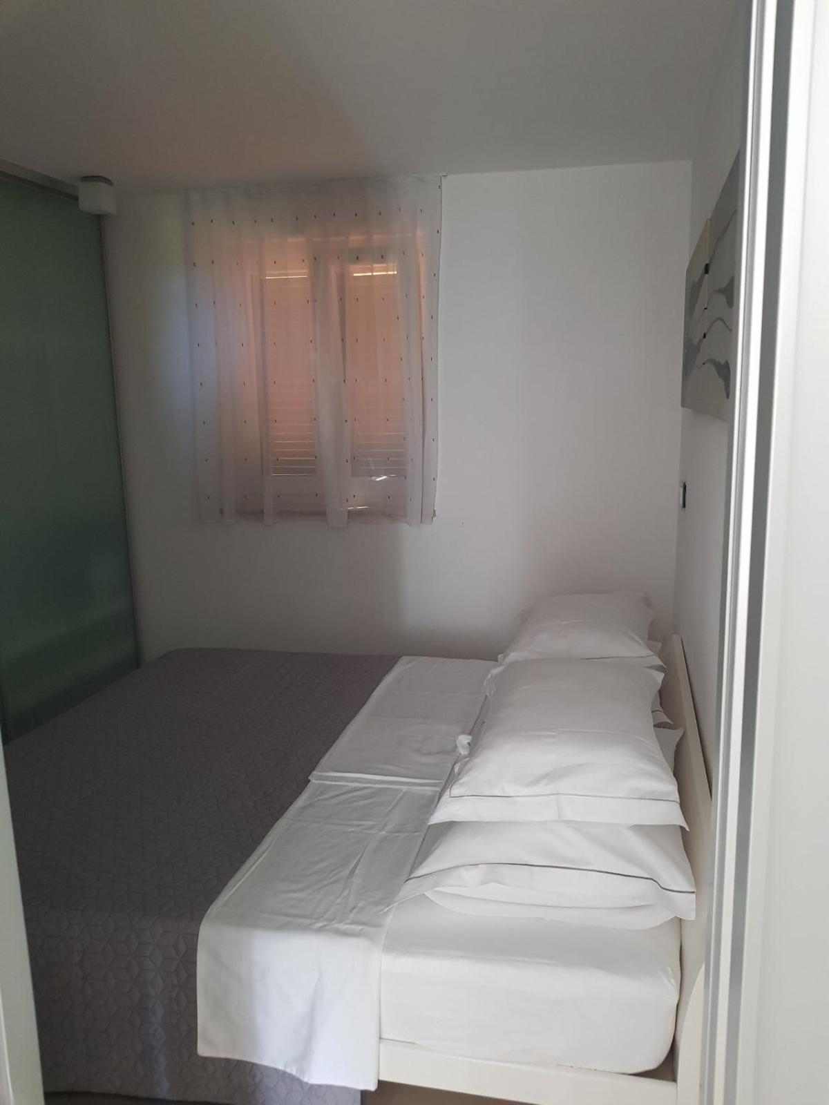 Apartment with Sea View photo 1
