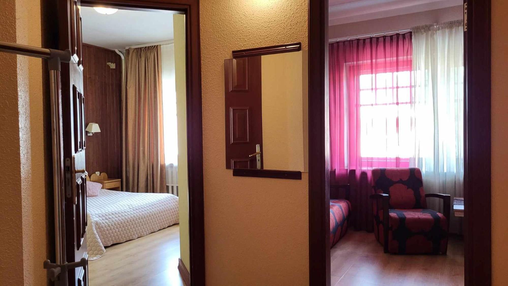 Deluxe Double Room - Photo 5