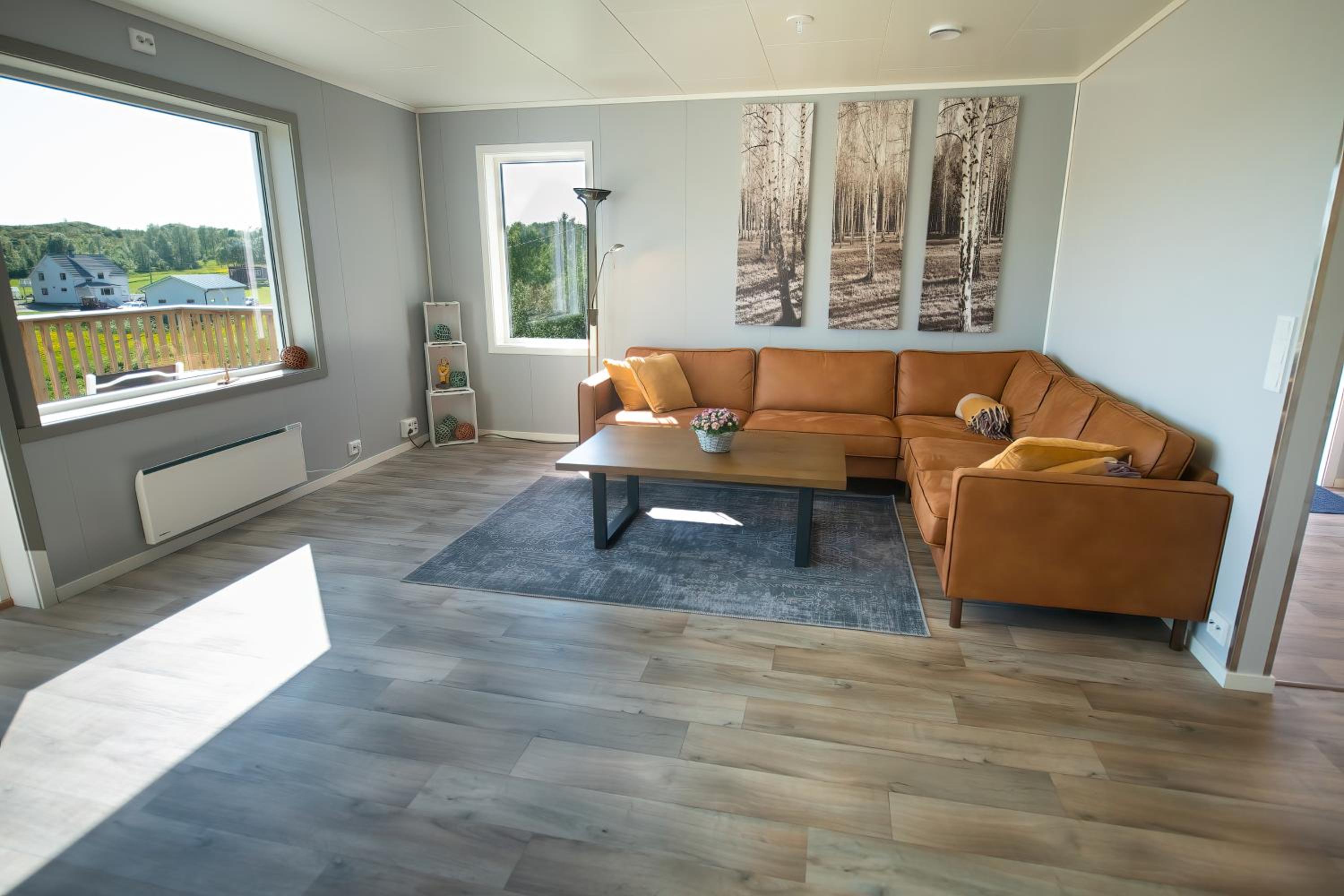 Three-Bedroom Apartment - Photo 5