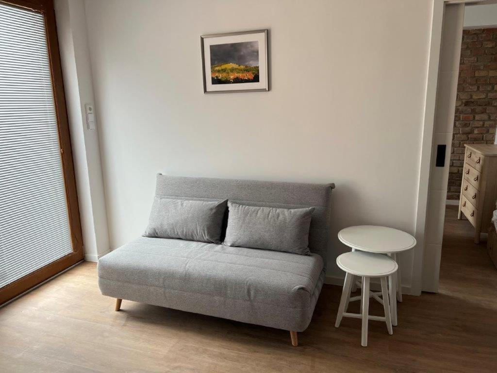 Apartment with Balcony photo 3