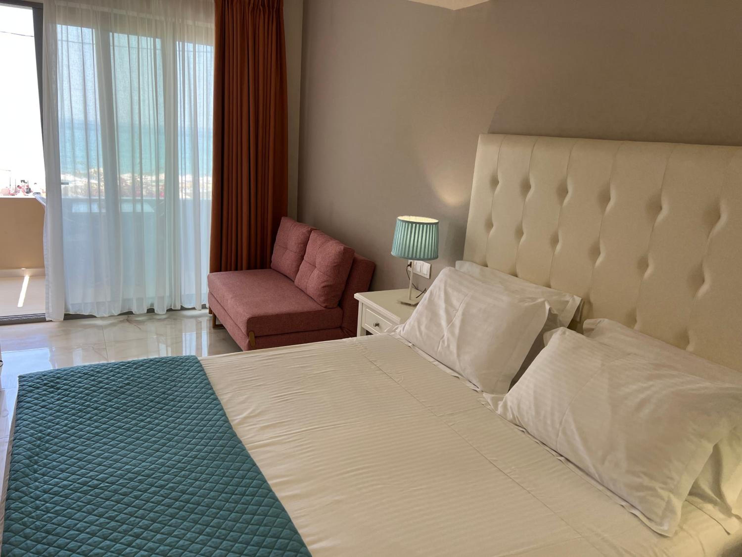Chambre Double Deluxe avec Balcon - Vue sur Mer