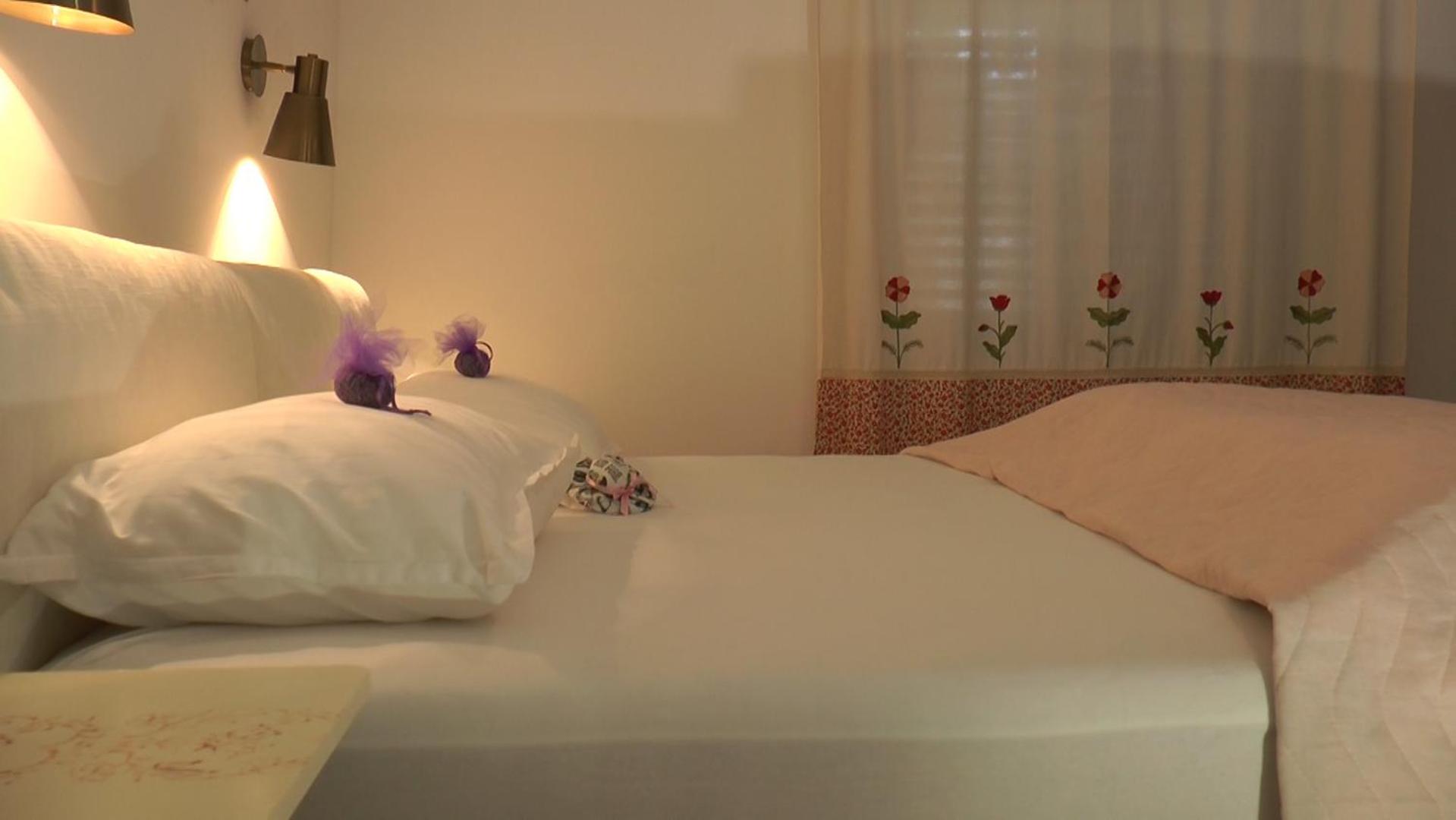 One-Bedroom Apartment - Photo 7