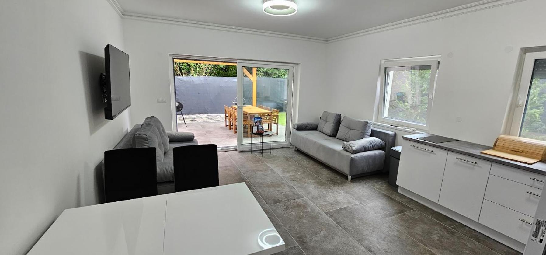 Three-Bedroom Chalet photo 3