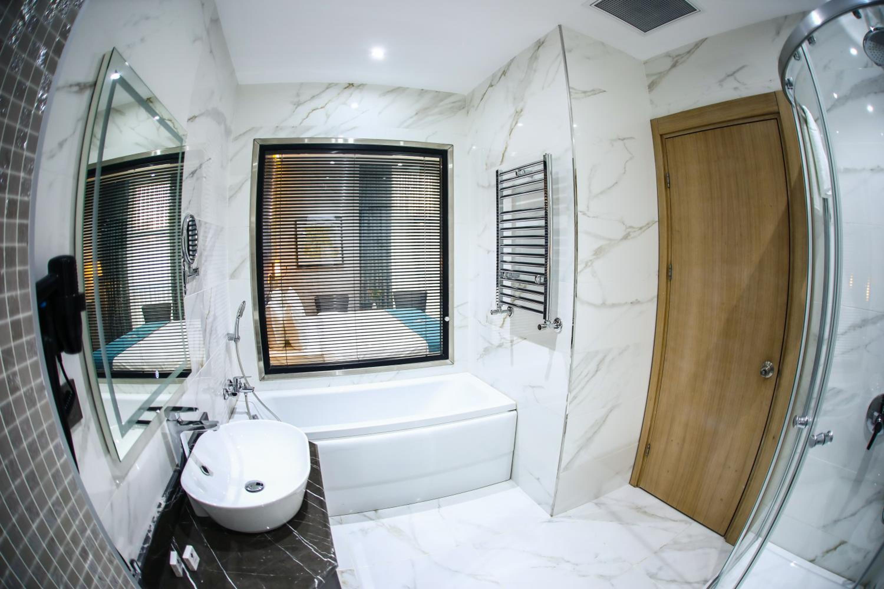 Standard Double Room photo 3