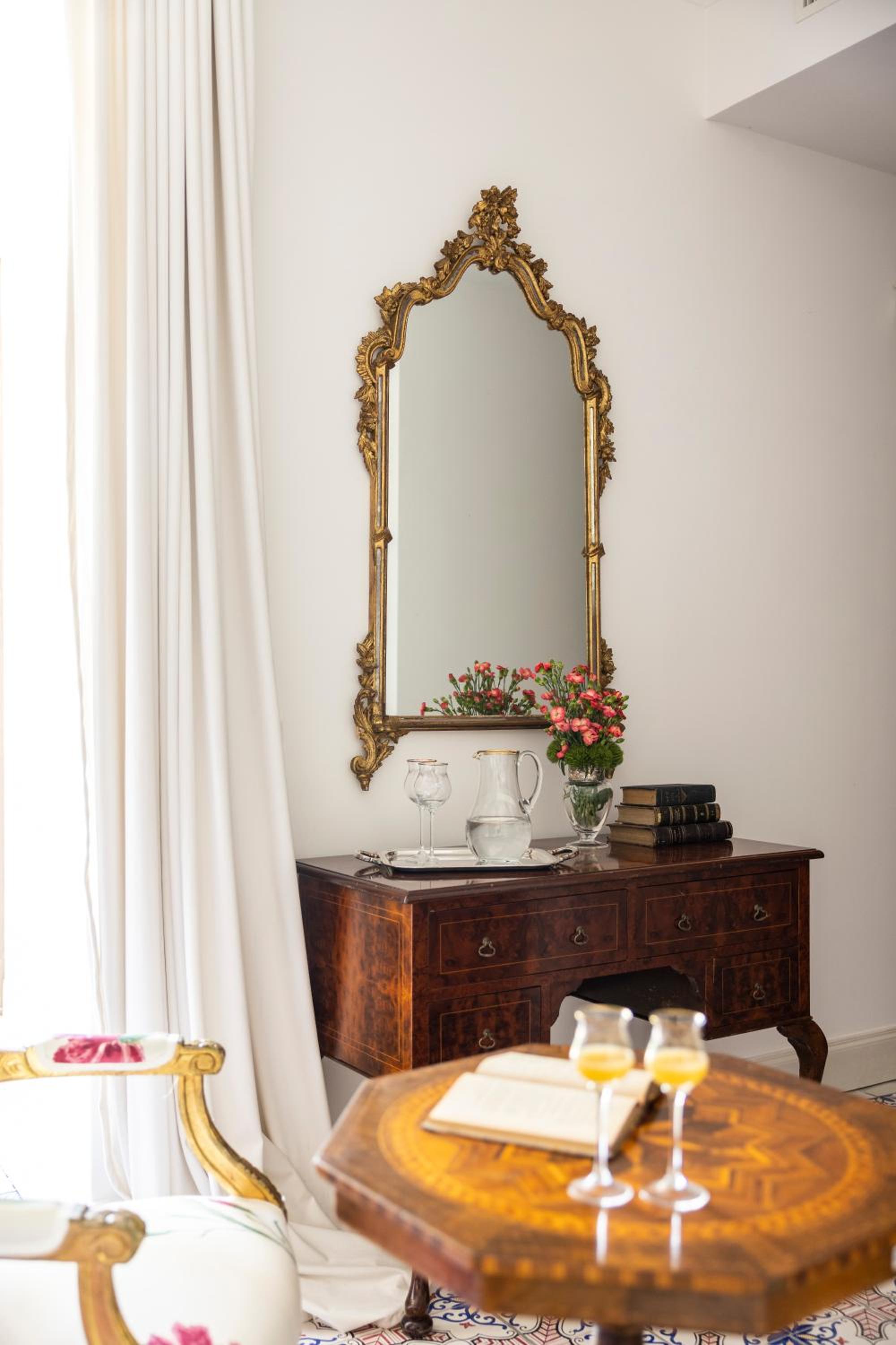 Standard Double Room - Photo 4
