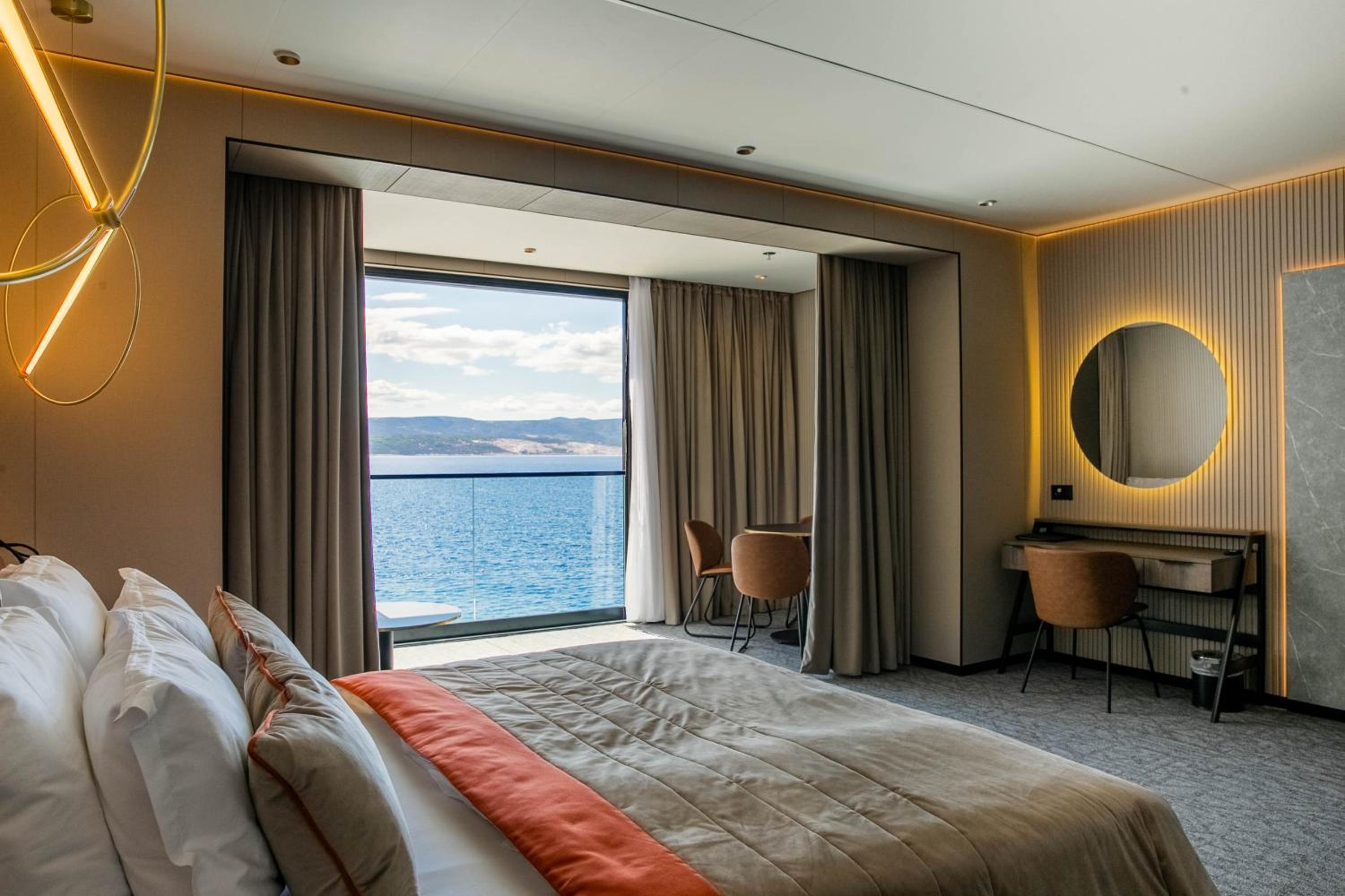 Studio with Sea View