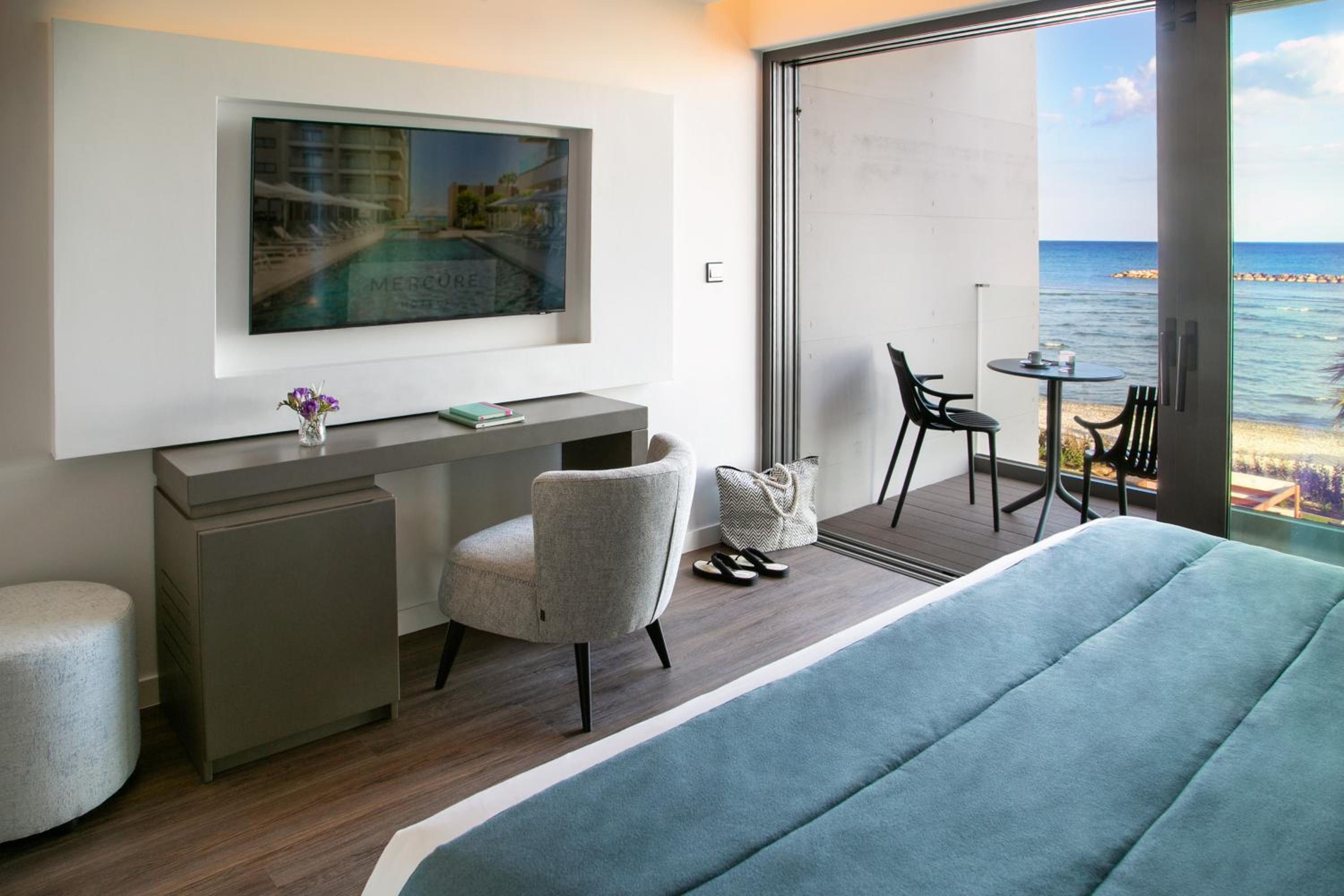 Vila Duplex com Varanda e Vista para o Mar