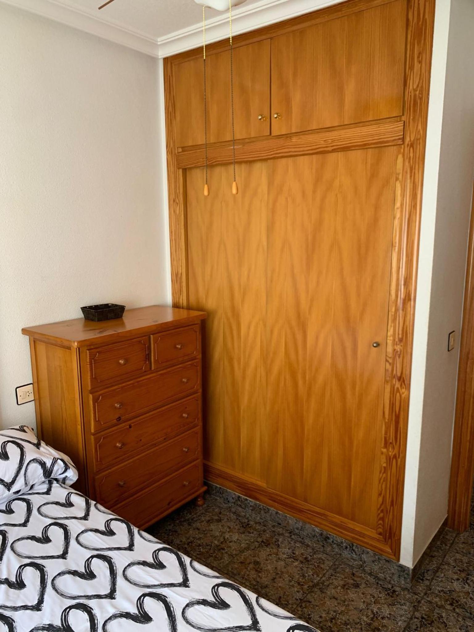 Casa de cuatro habitaciones