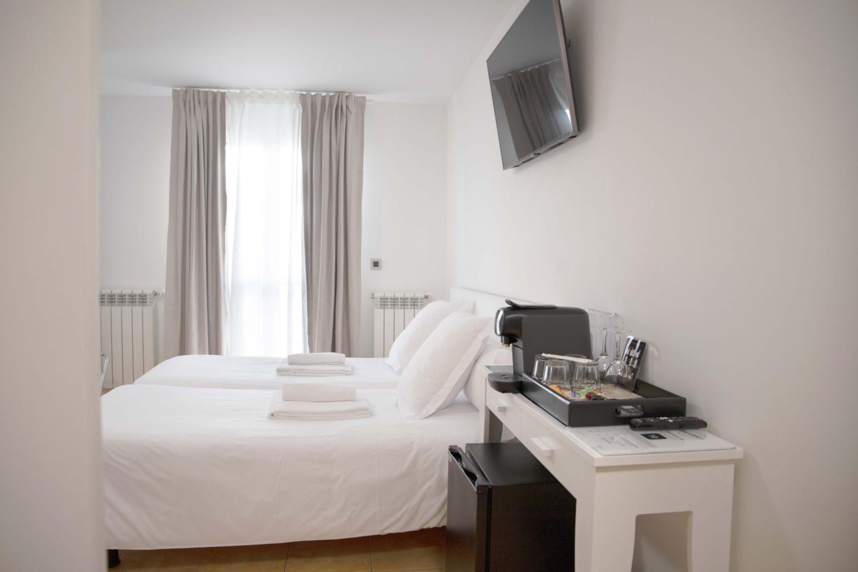 Standard Quadruple Room photo 3