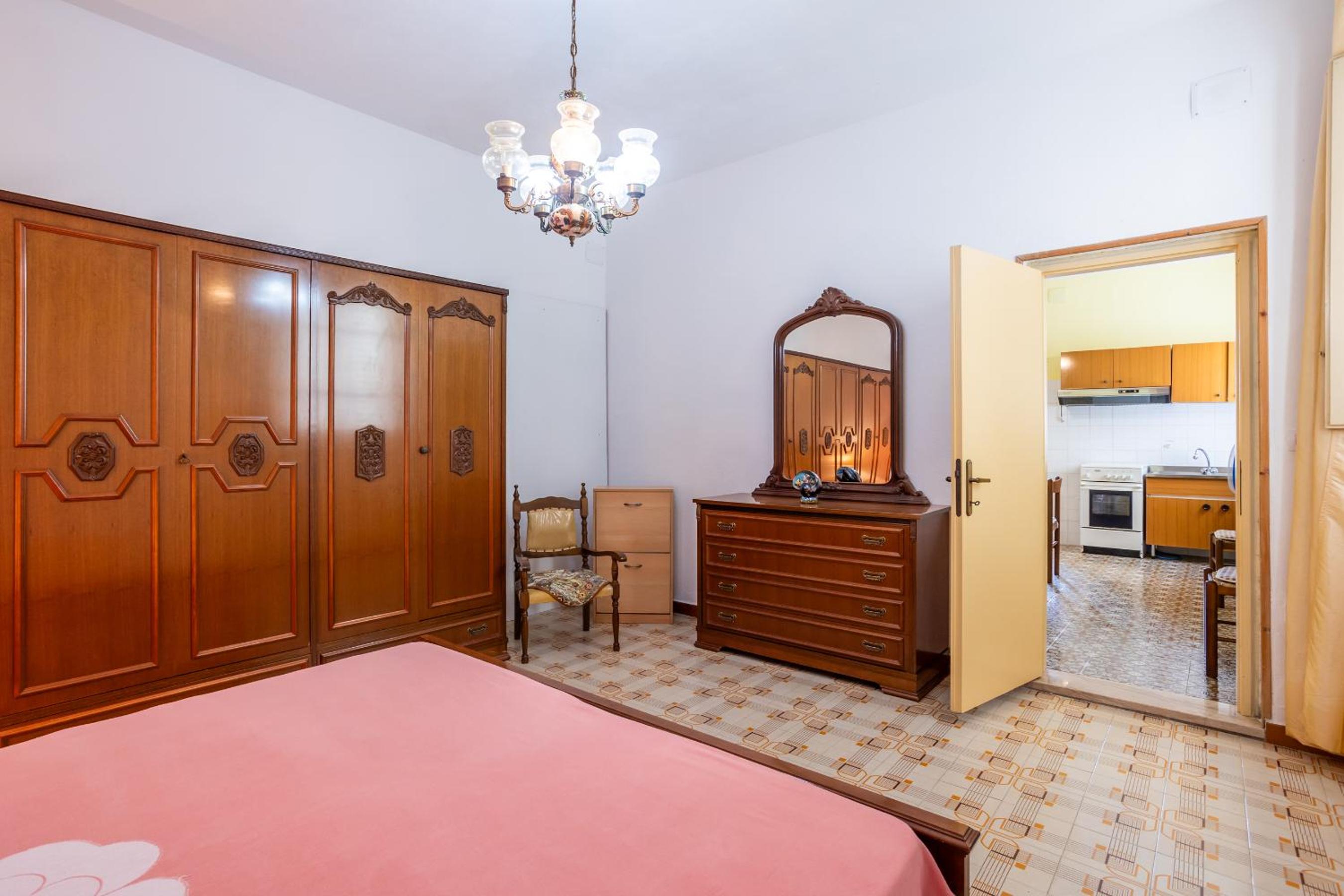 One-Bedroom House photo 3