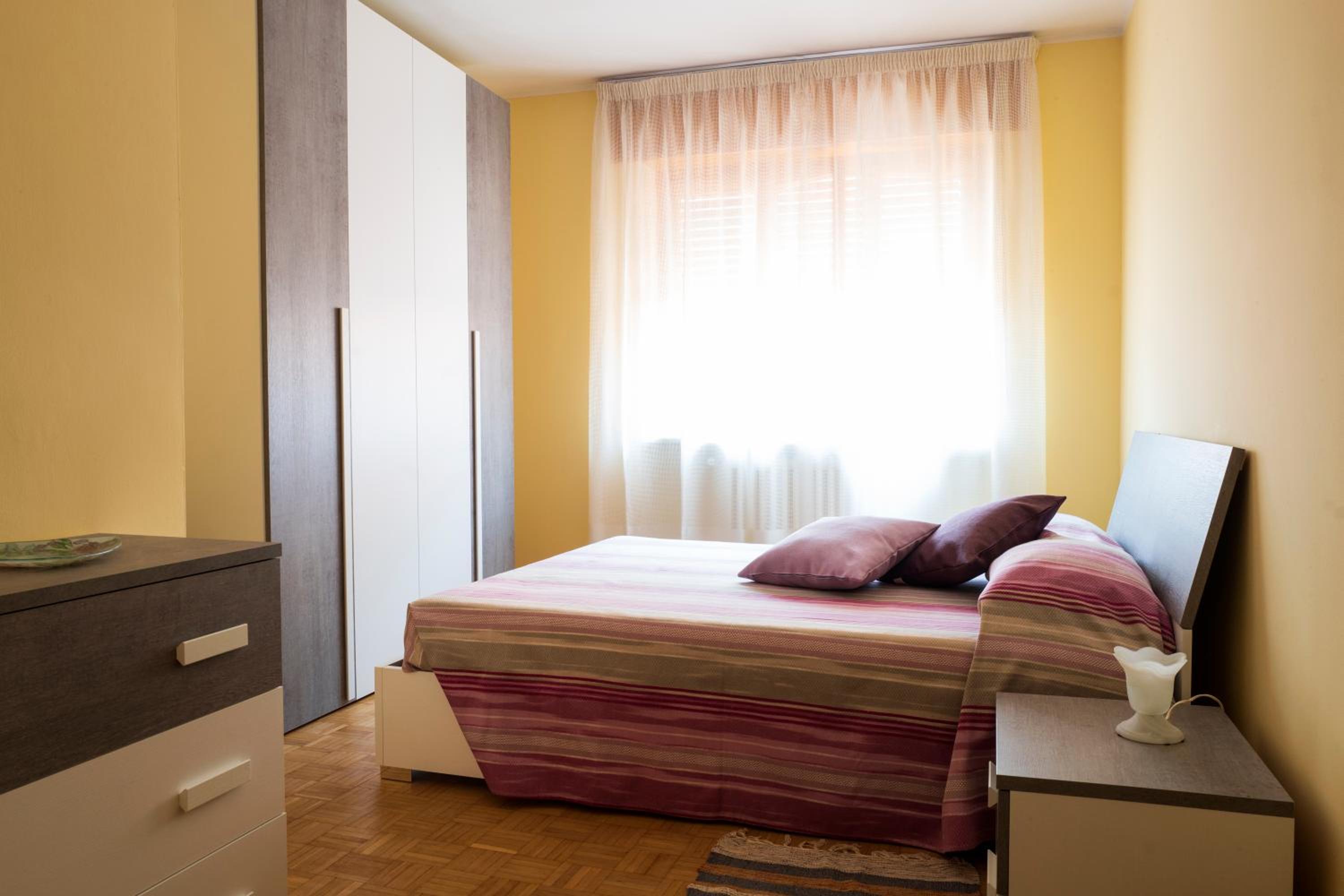 Two-Bedroom Deluxe Apartment with Balcony photo 2