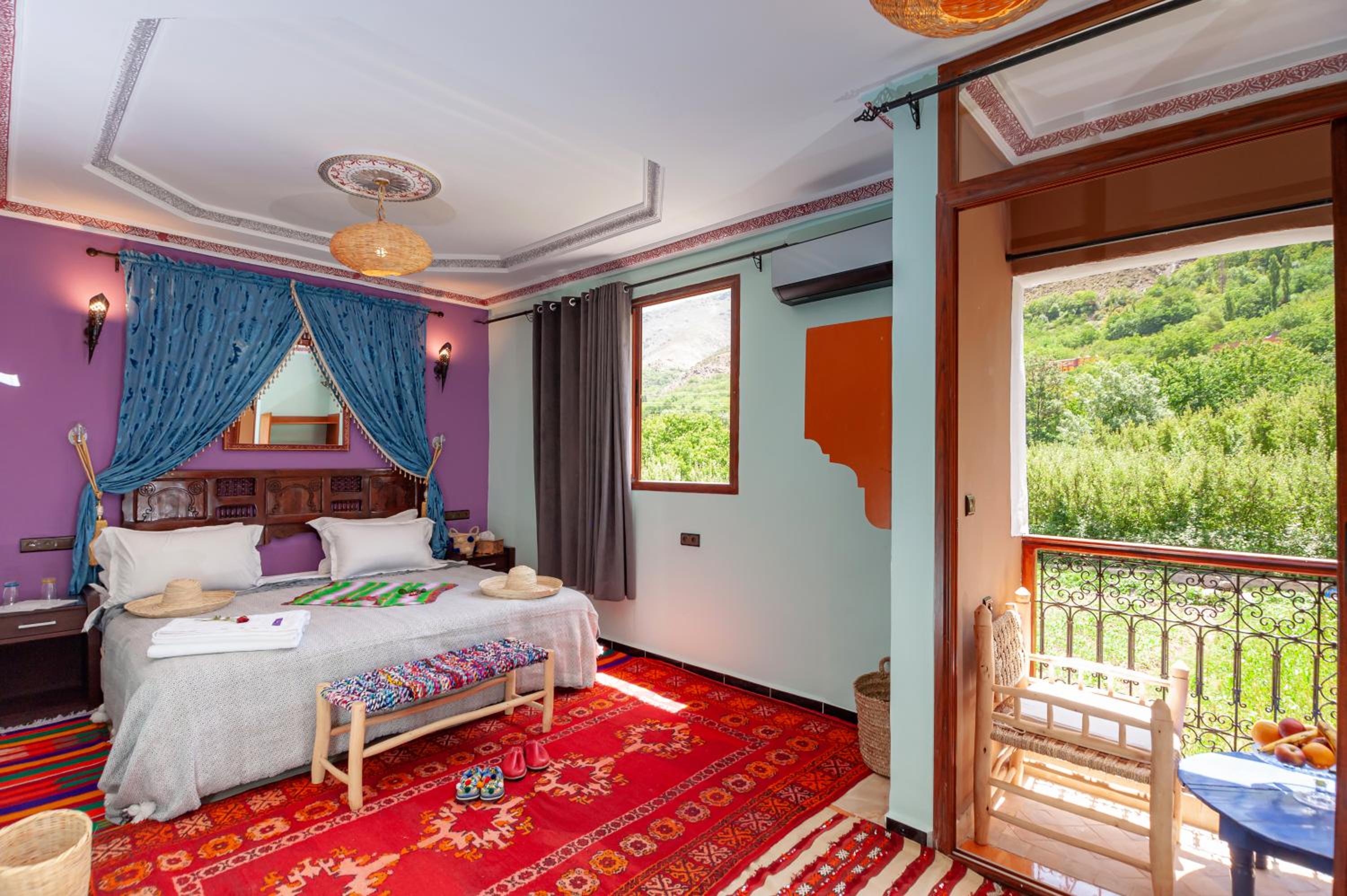 Double Room with Mountain View