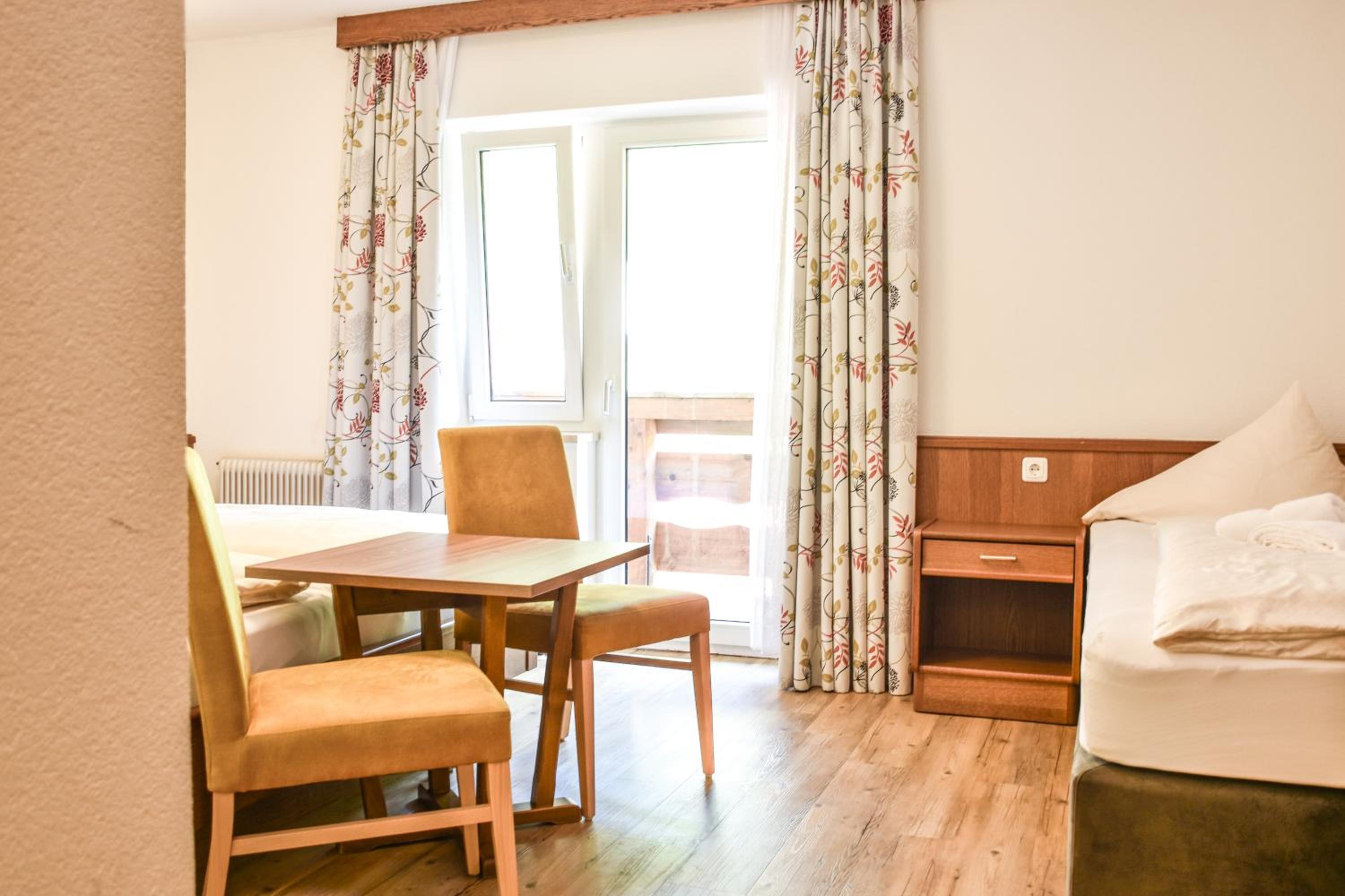 Triple Room - Photo 6