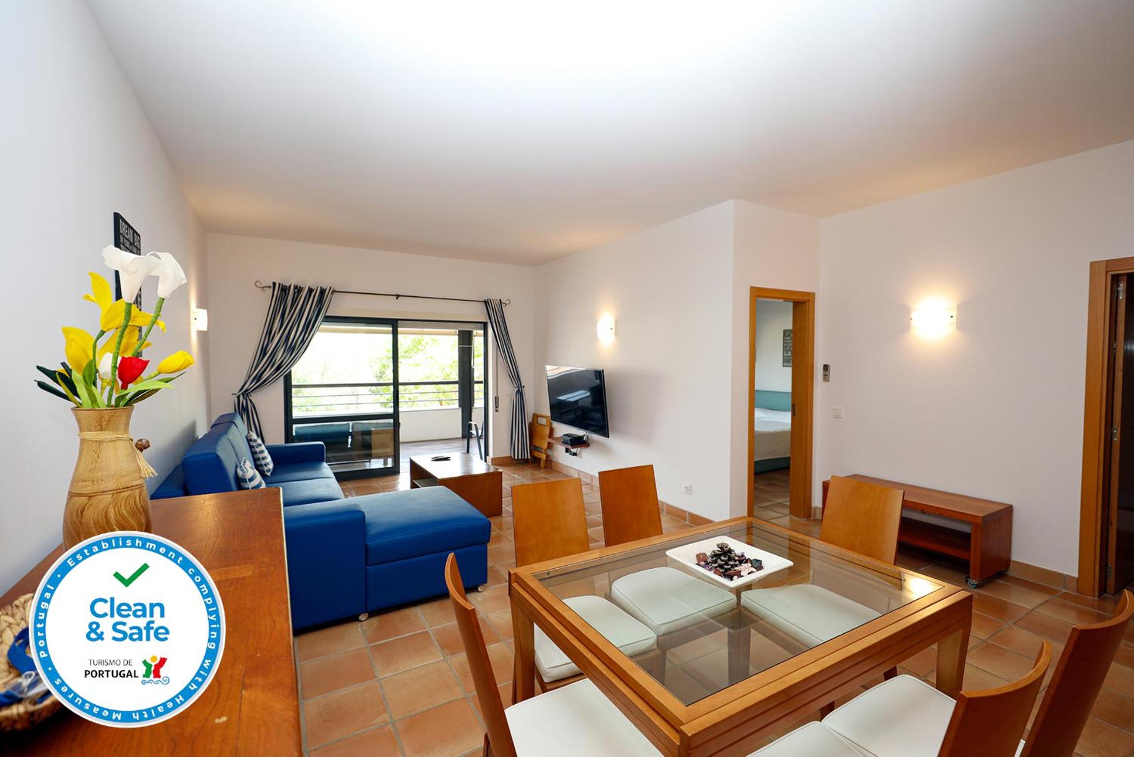 Two-Bedroom Apartment - Photo 25