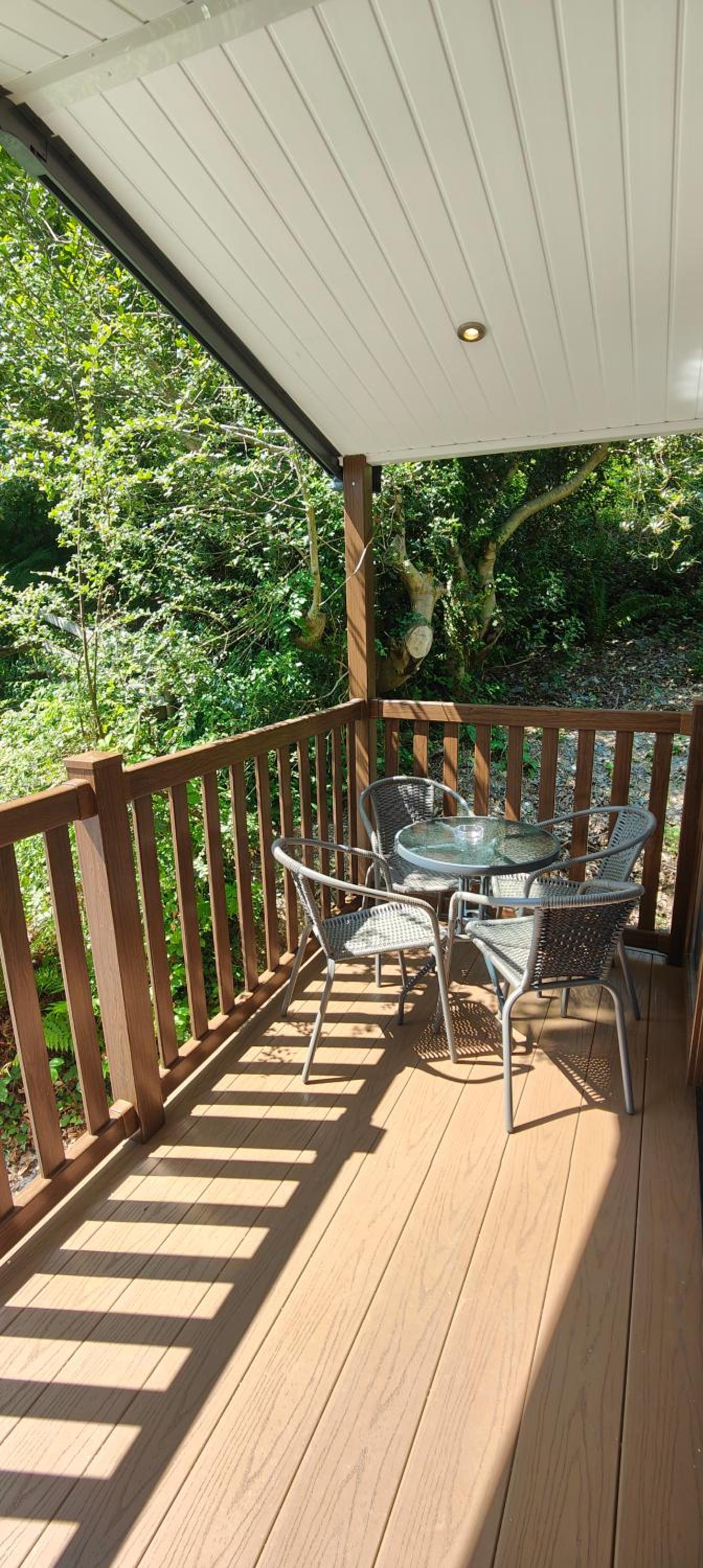 Osprey 2 bedroom - No Pets - Photo 5