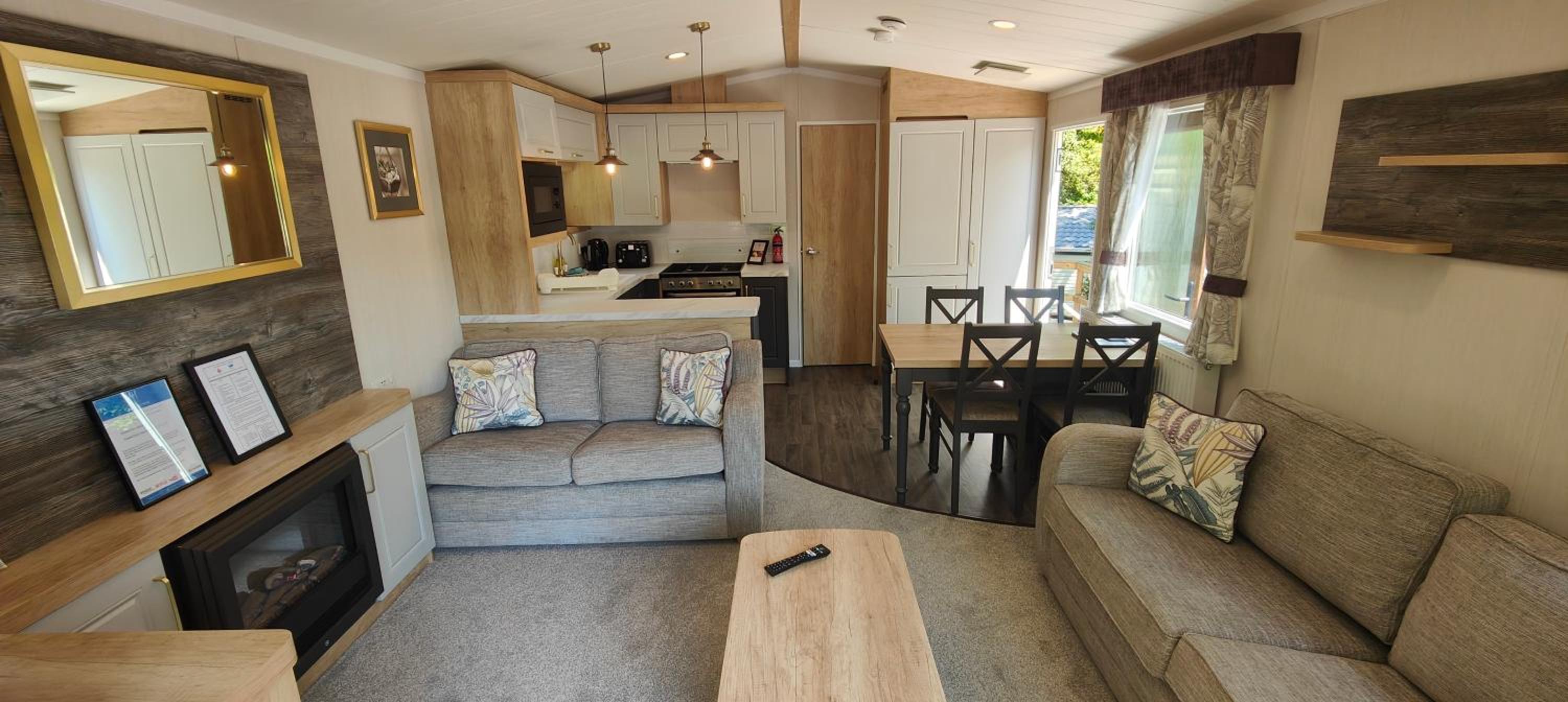 Osprey 2 bedroom - No Pets - Photo 2