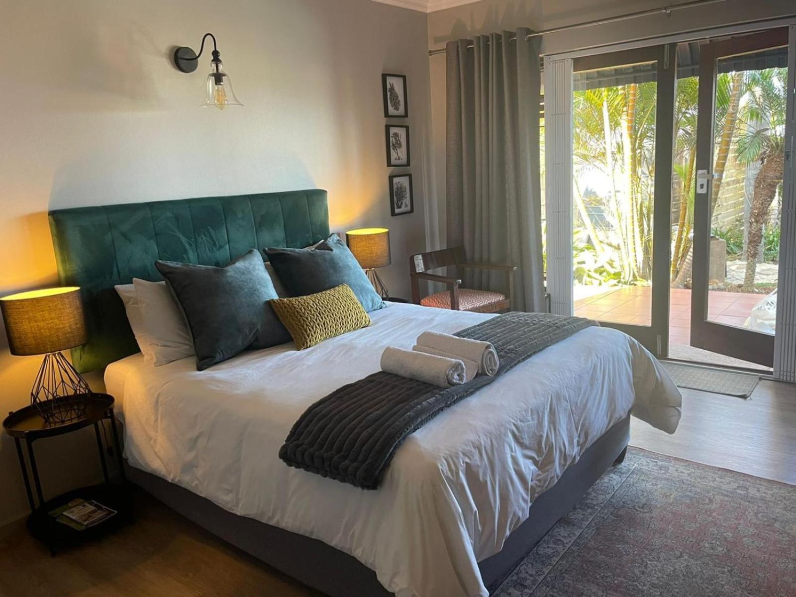  Double Room - Photo 1