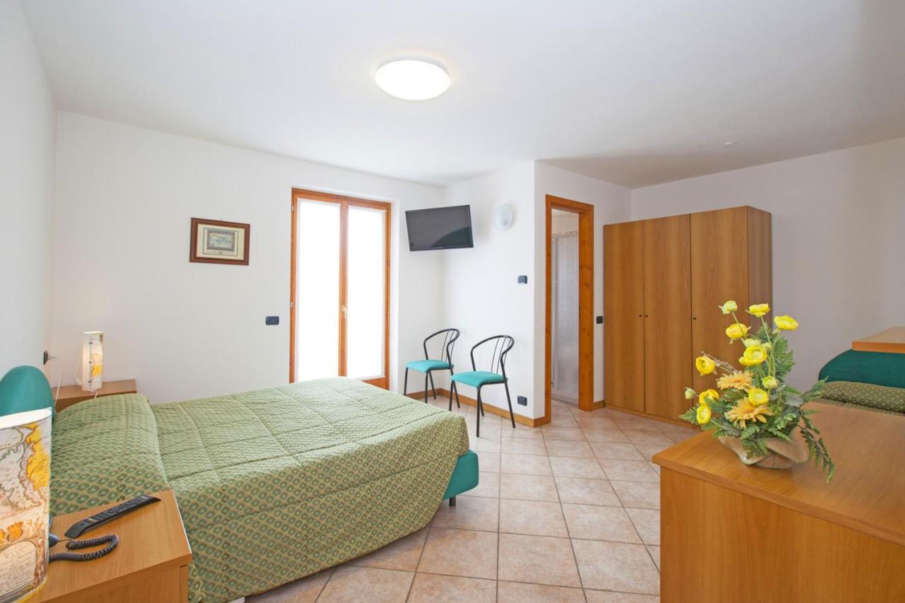 Quadruple Room with Balcony photo 1