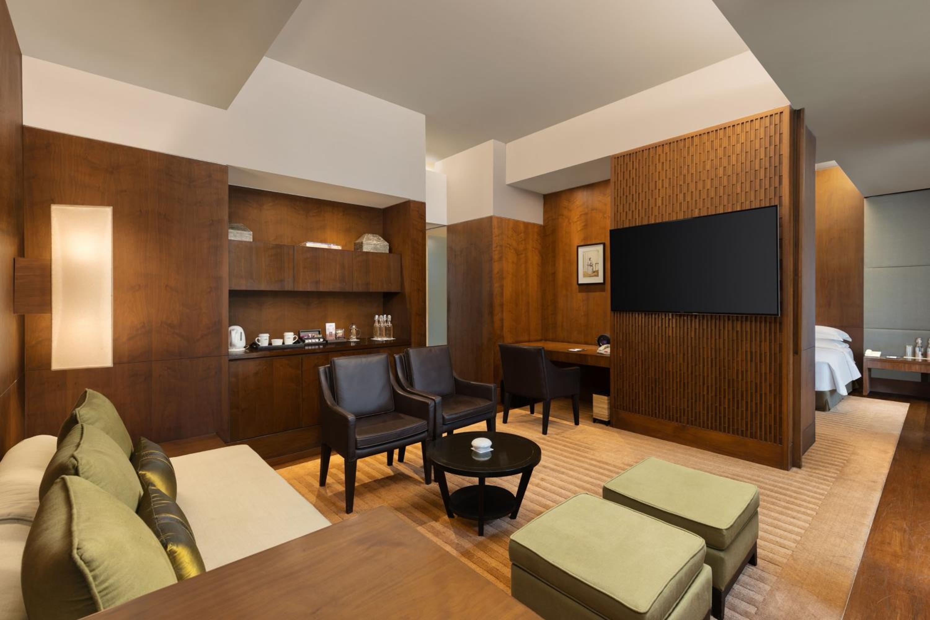 1 Bedroom Suite, 1 King, Garden view at ITC Sonar, a Luxury Collection Hotel, Kolkata 1 Bedroom Suite, 1 King, Garden view at ITC Sonar, a Luxury Collection Hotel, Kolkata