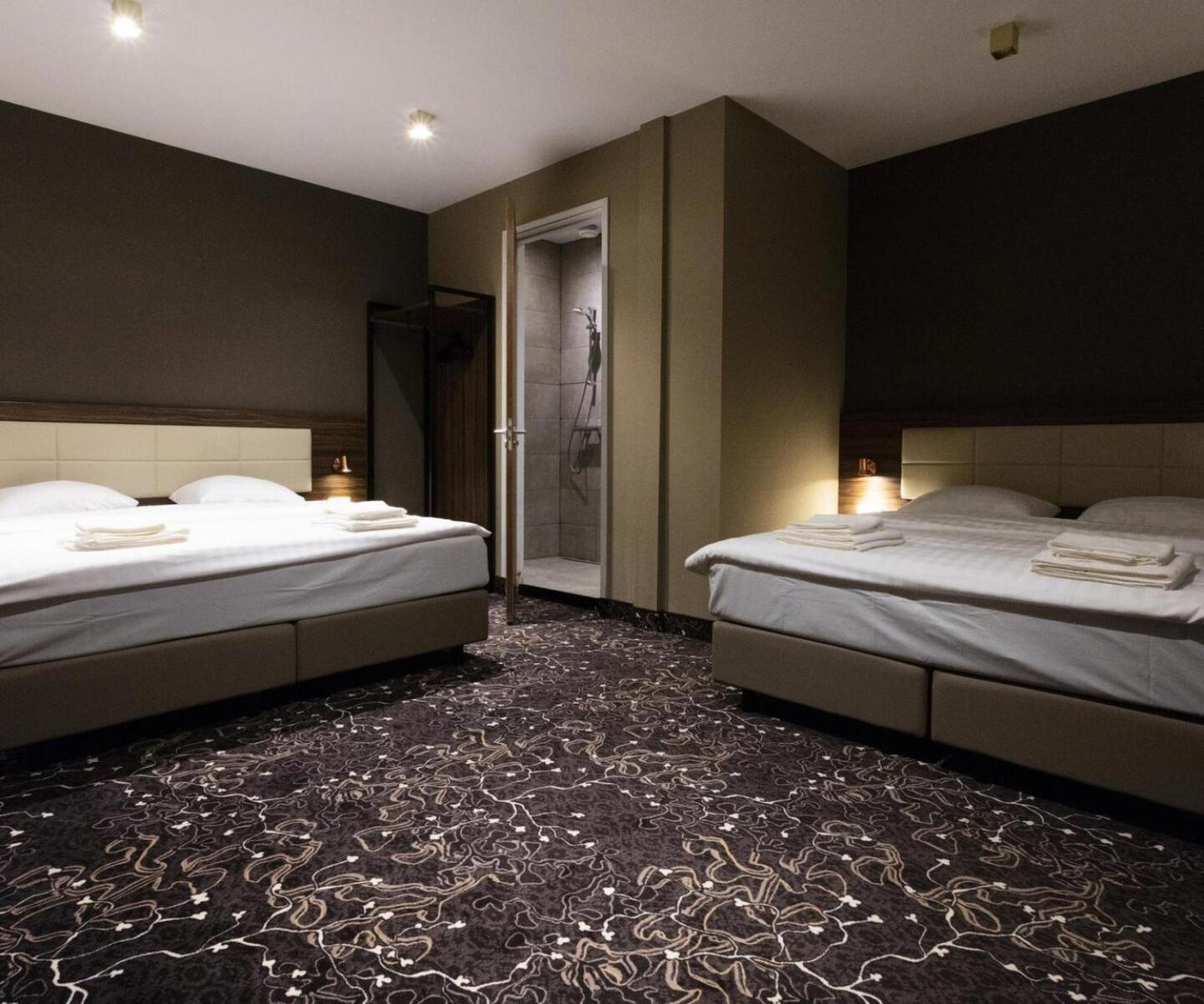 Deluxe Quadruple Room