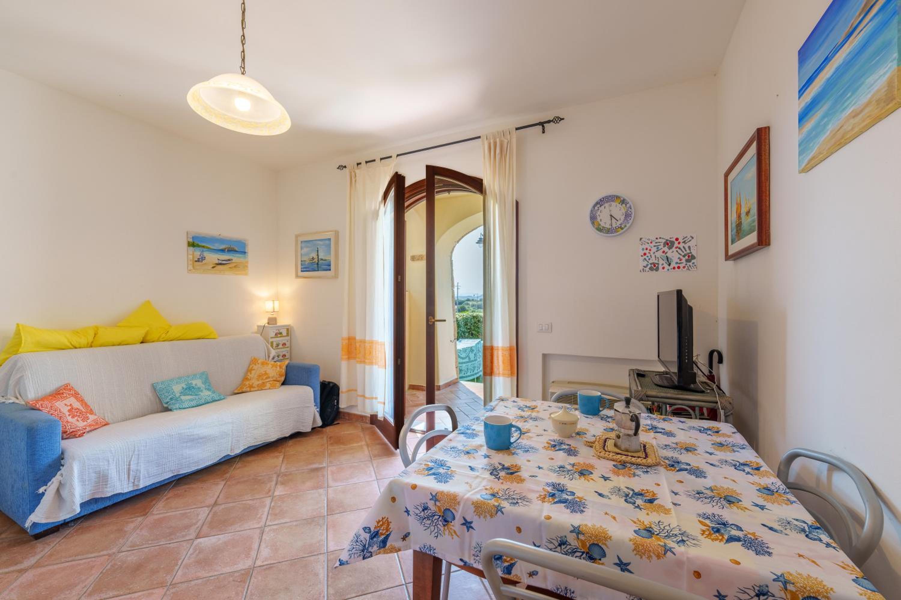 One-Bedroom Apartment with Garden View