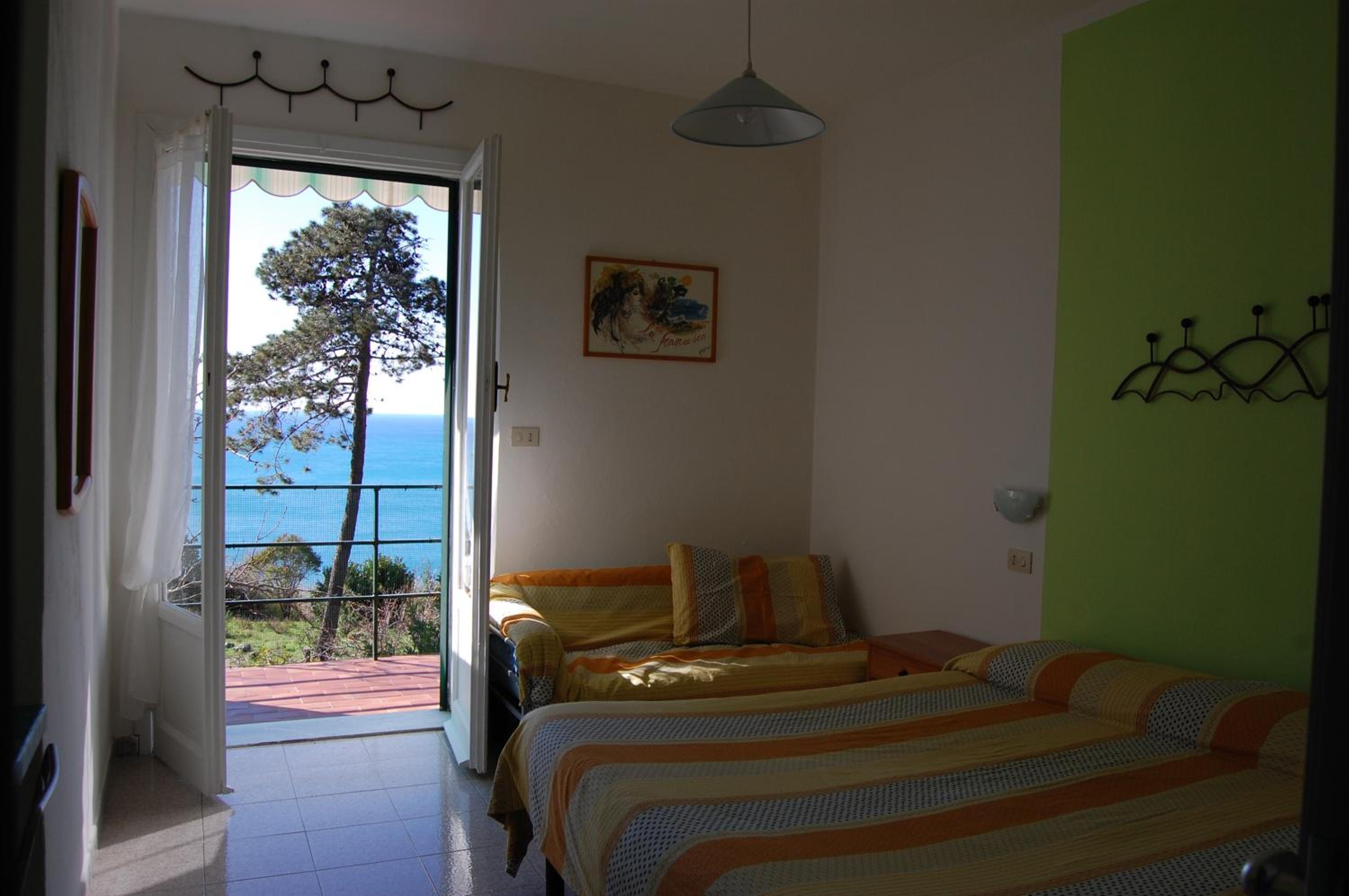 One-Bedroom Apartment (2 Adults) photo 1