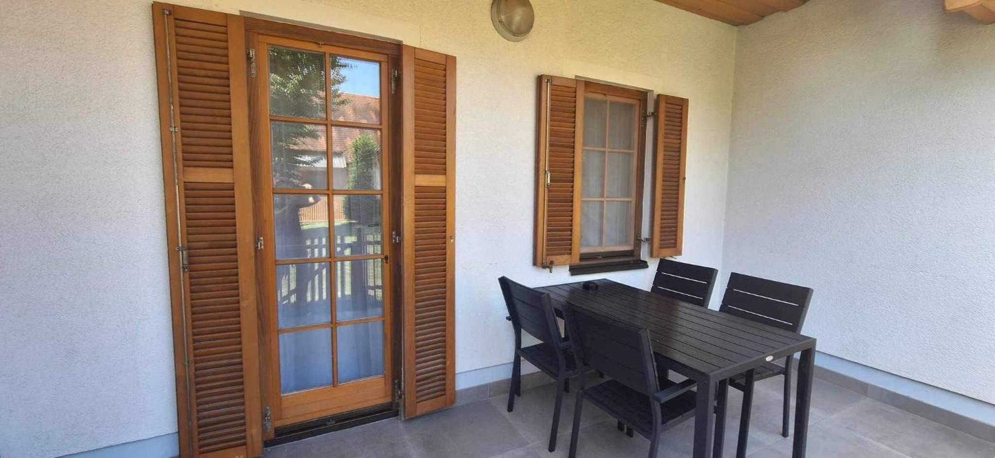 One-Bedroom Duplex Holiday Home with Terrace - Photo 11