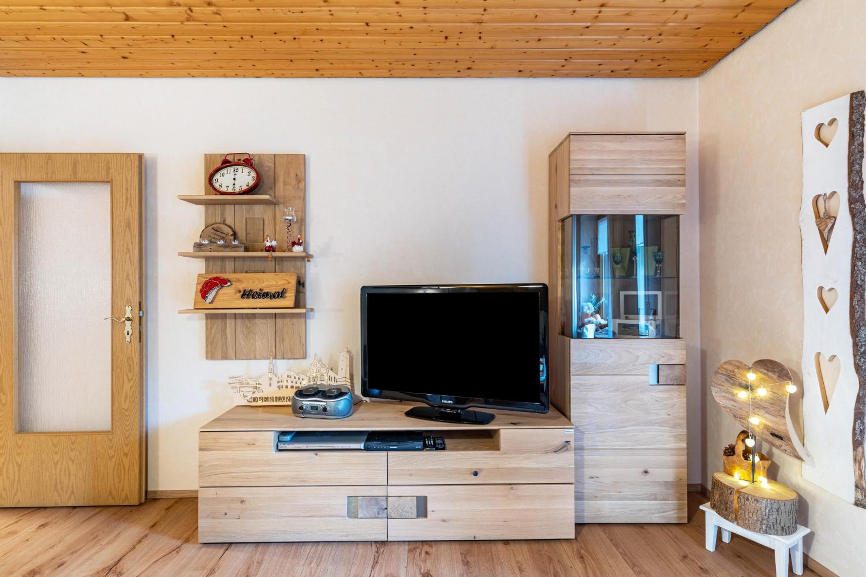 Two-Bedroom Deluxe Apartment with Balcony photo 1