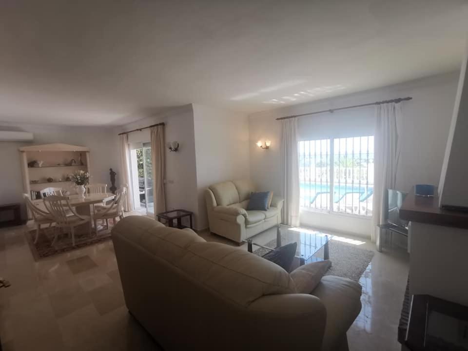 Casa adosada de tres habitaciones
