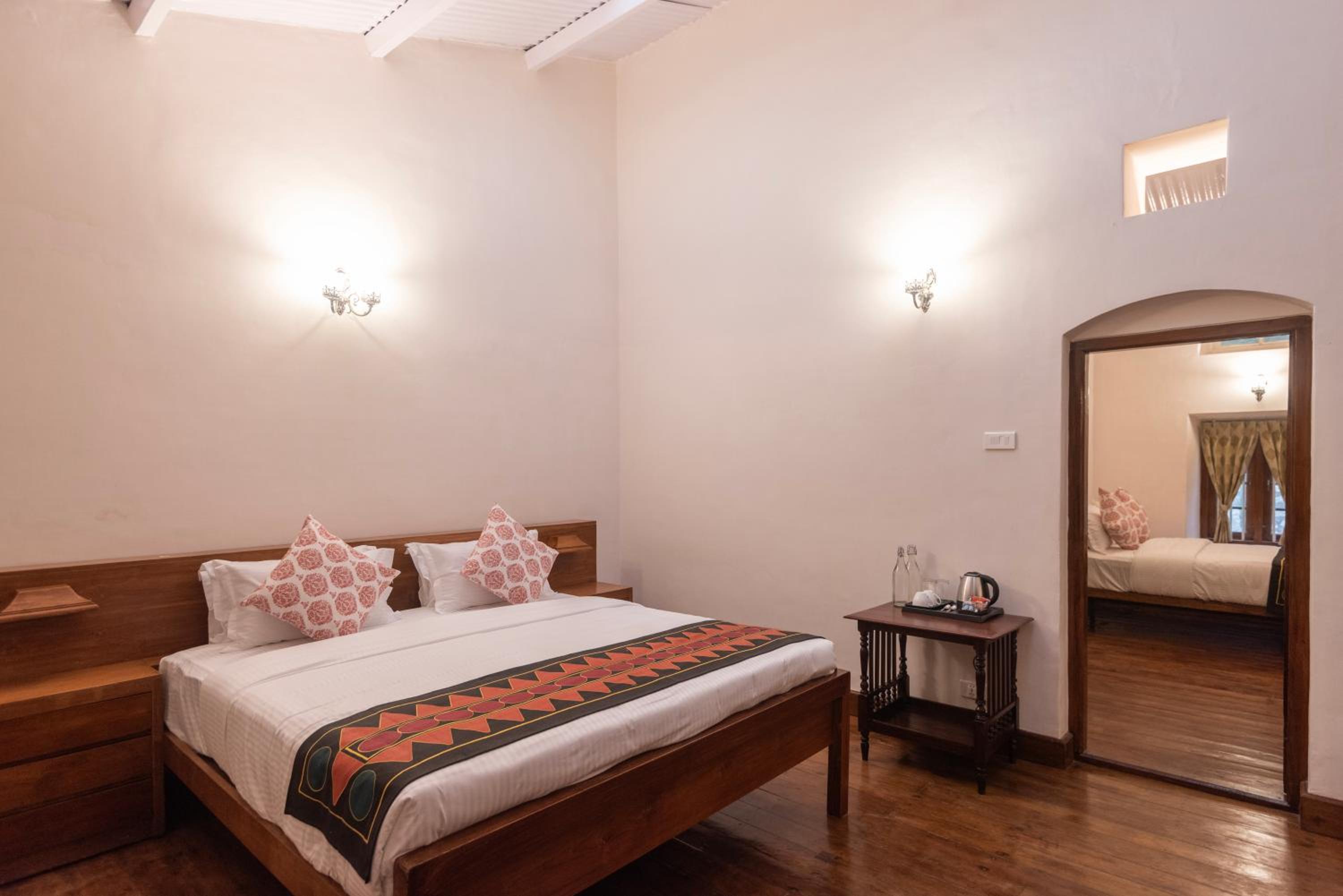 Superior King Room photo 1