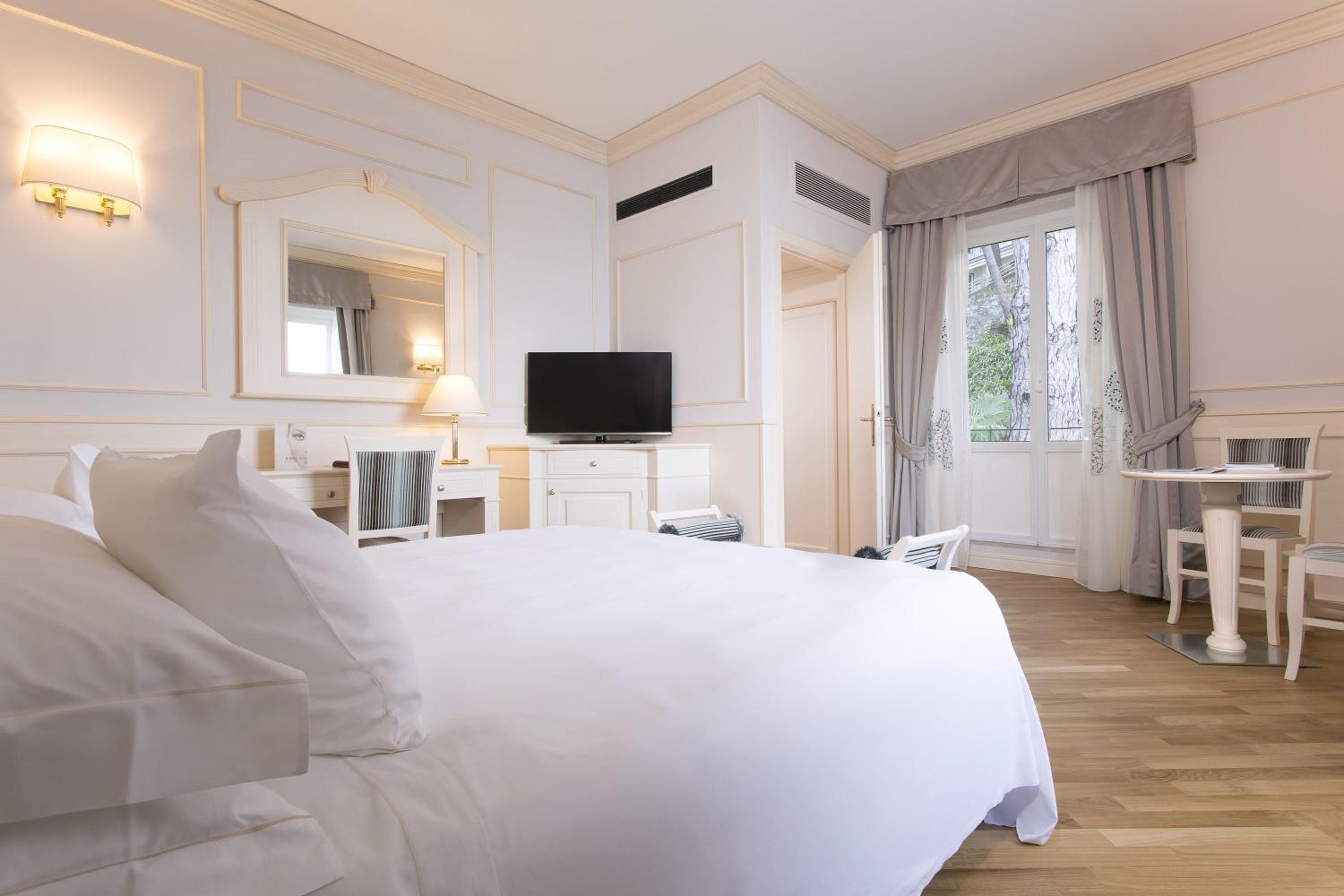 Suite with Sea View photo 2