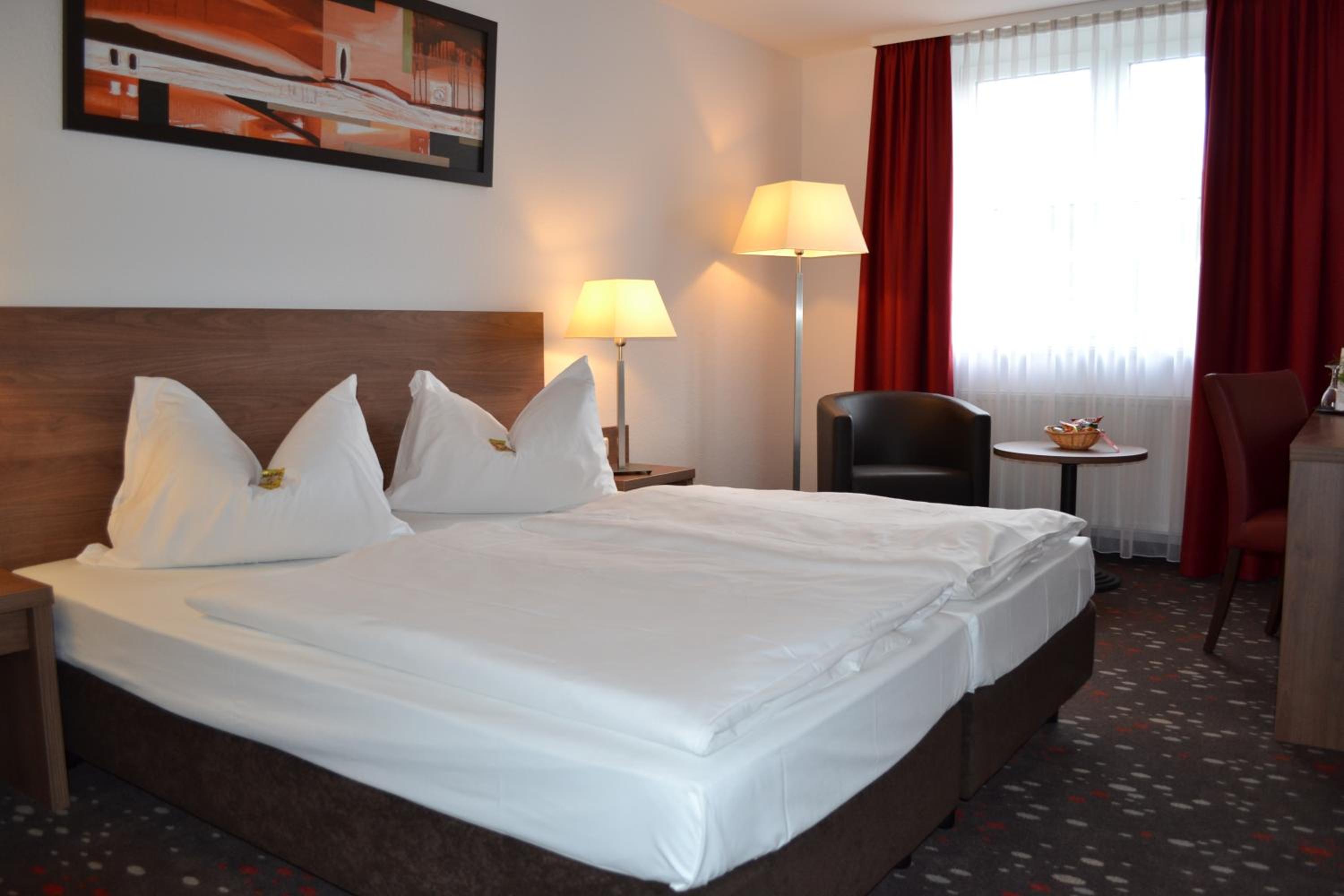 Double Room - Photo 1