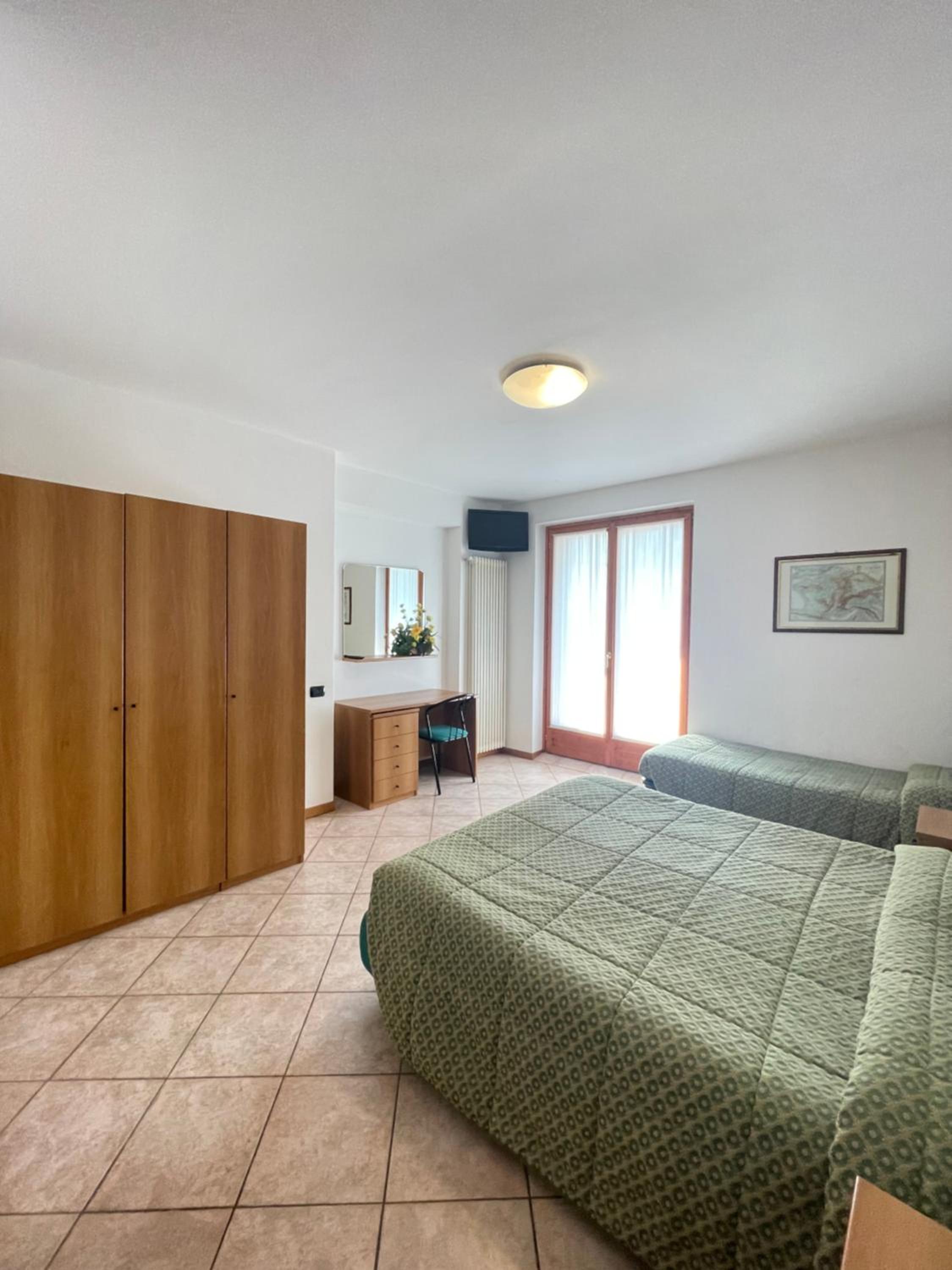 Deluxe Triple Room photo 1