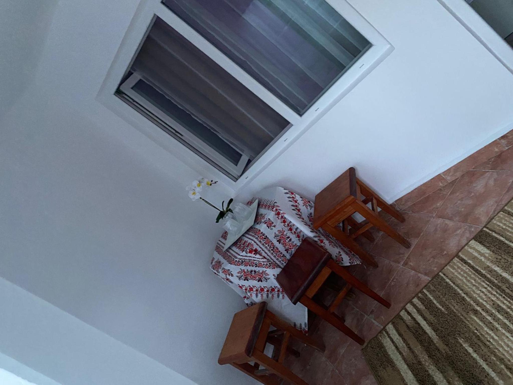 Triple Room with Private Bathroom - Photo 8