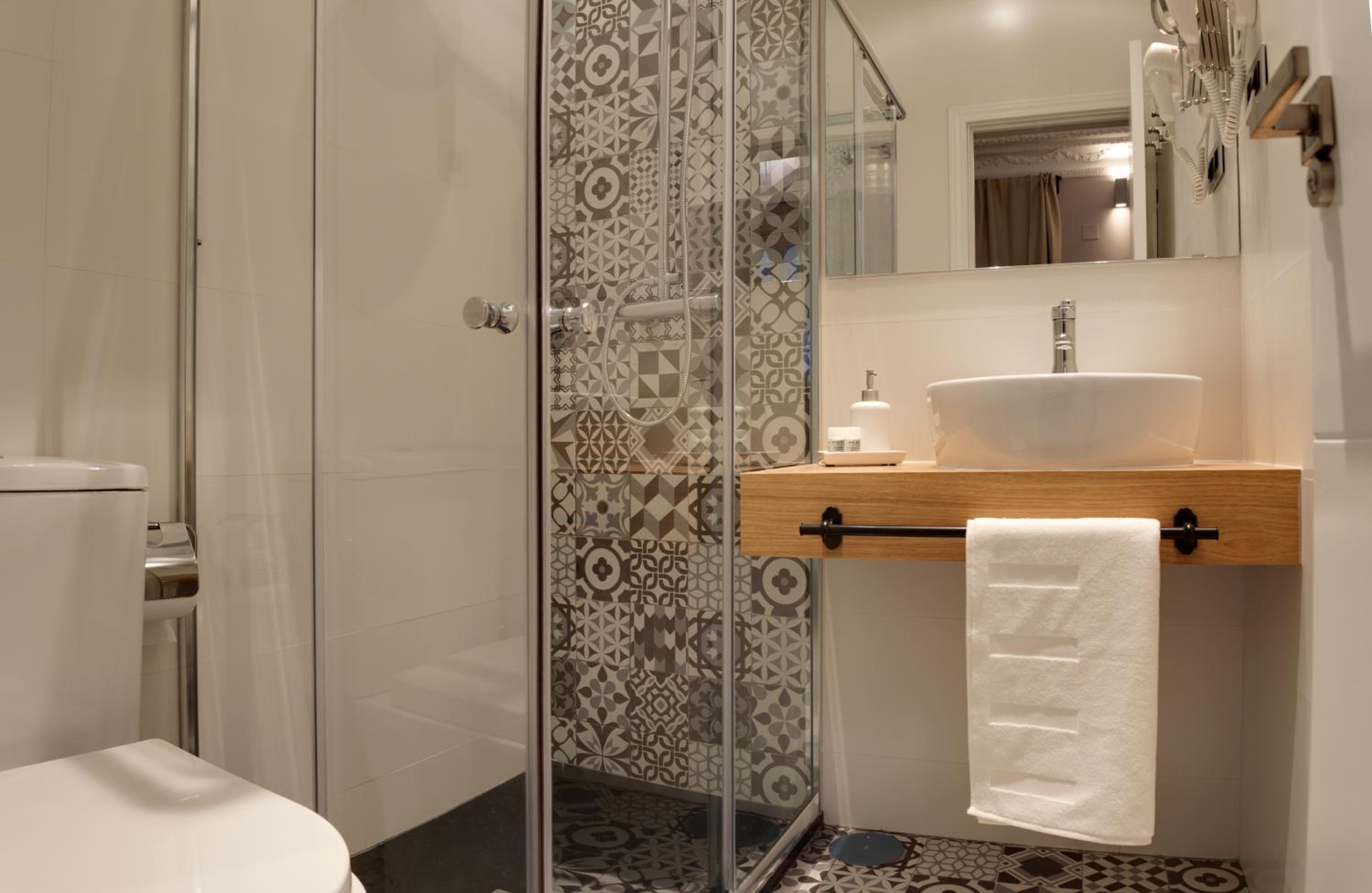 Studio Apartment photo 3