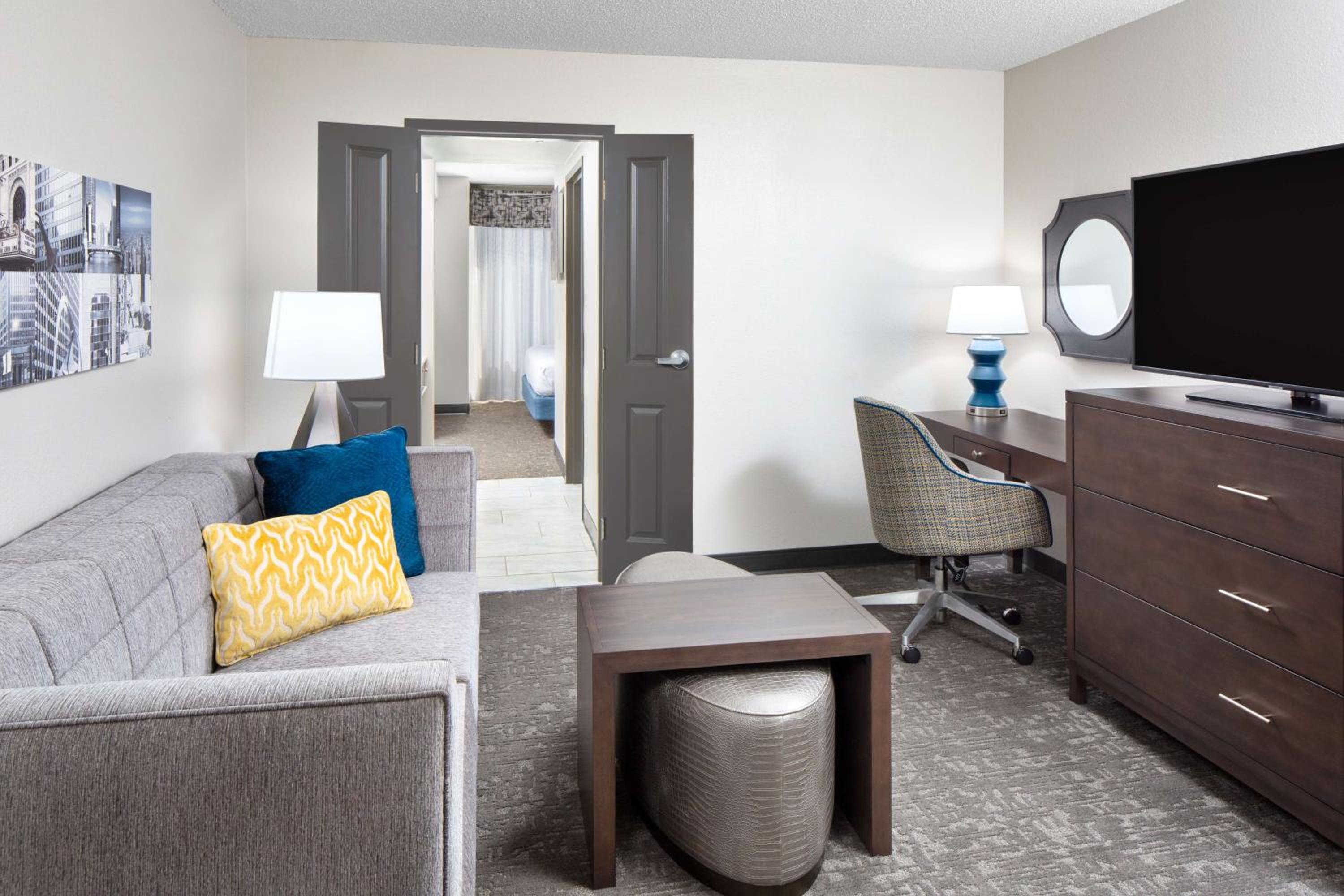 King Studio Suite - Non-Smoking - Photo 1
