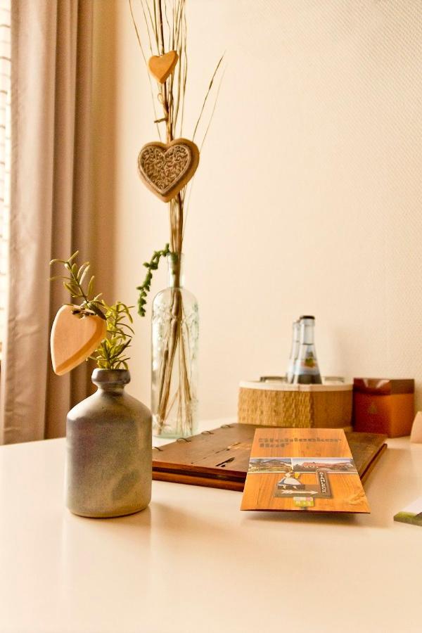 Standard Double Room - Photo 7