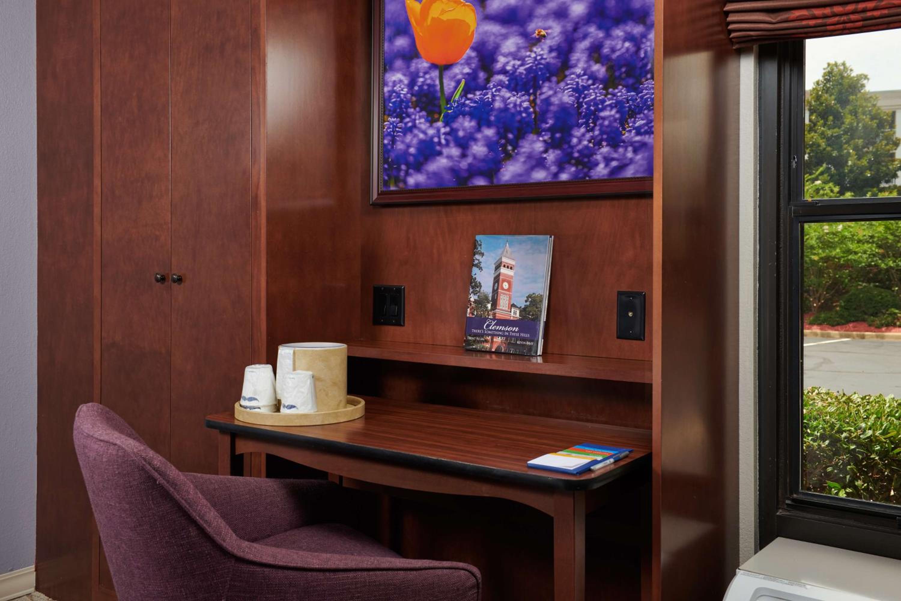 Double Room with Two Double Beds - Non-Smoking - Photo 1