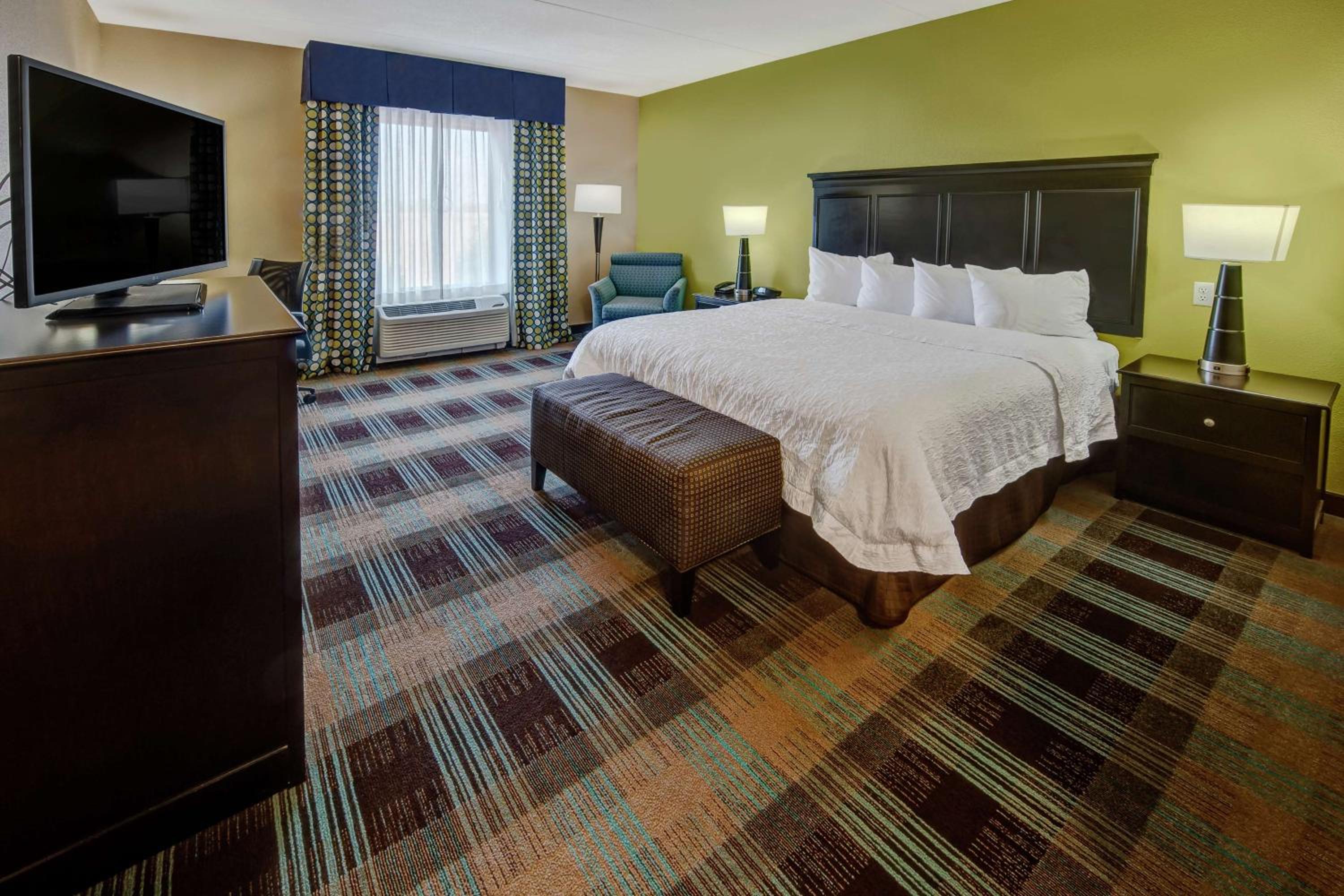 King Room - Mobility Access/Non-Smoking