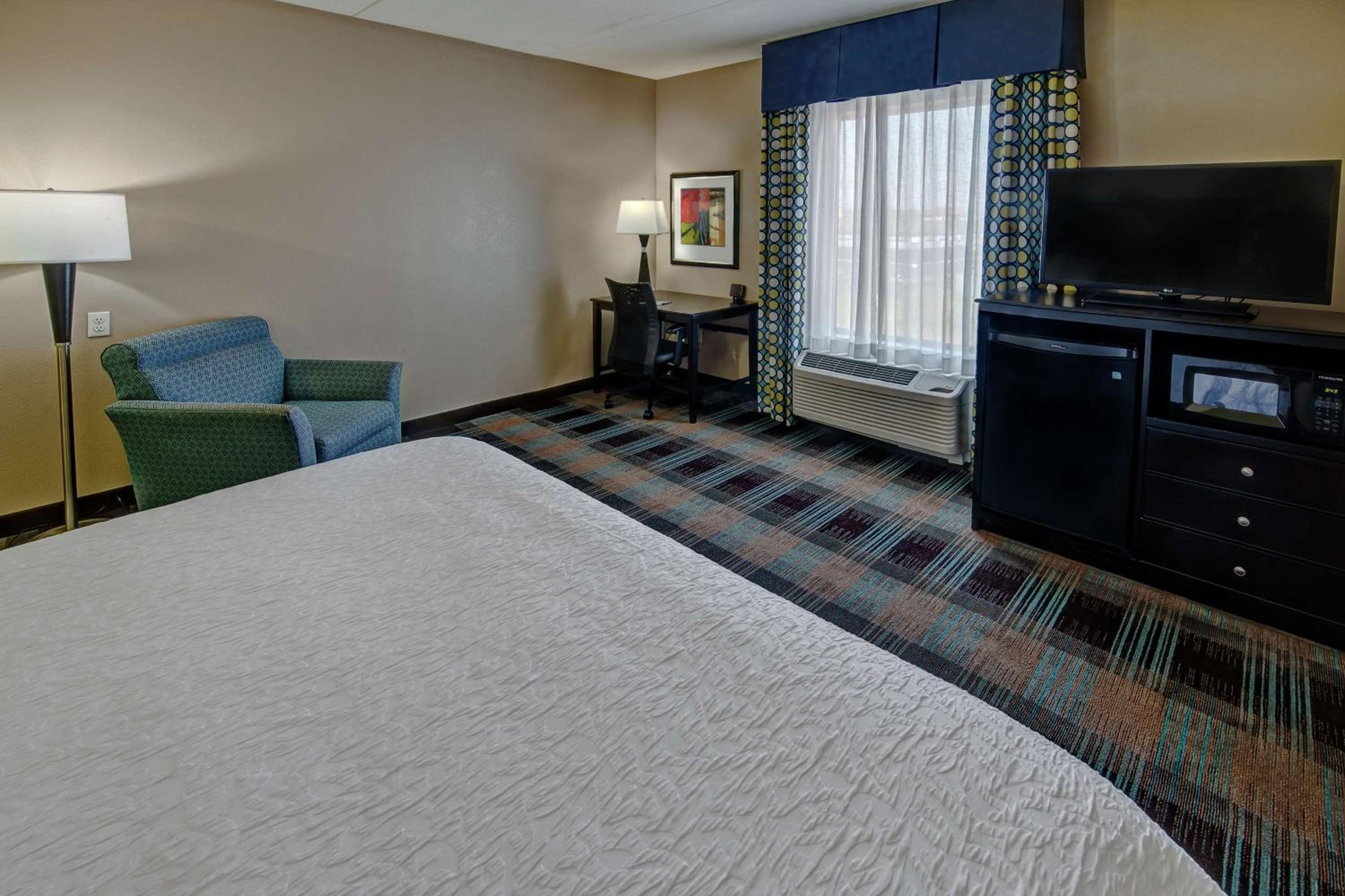King Room - Non-Smoking