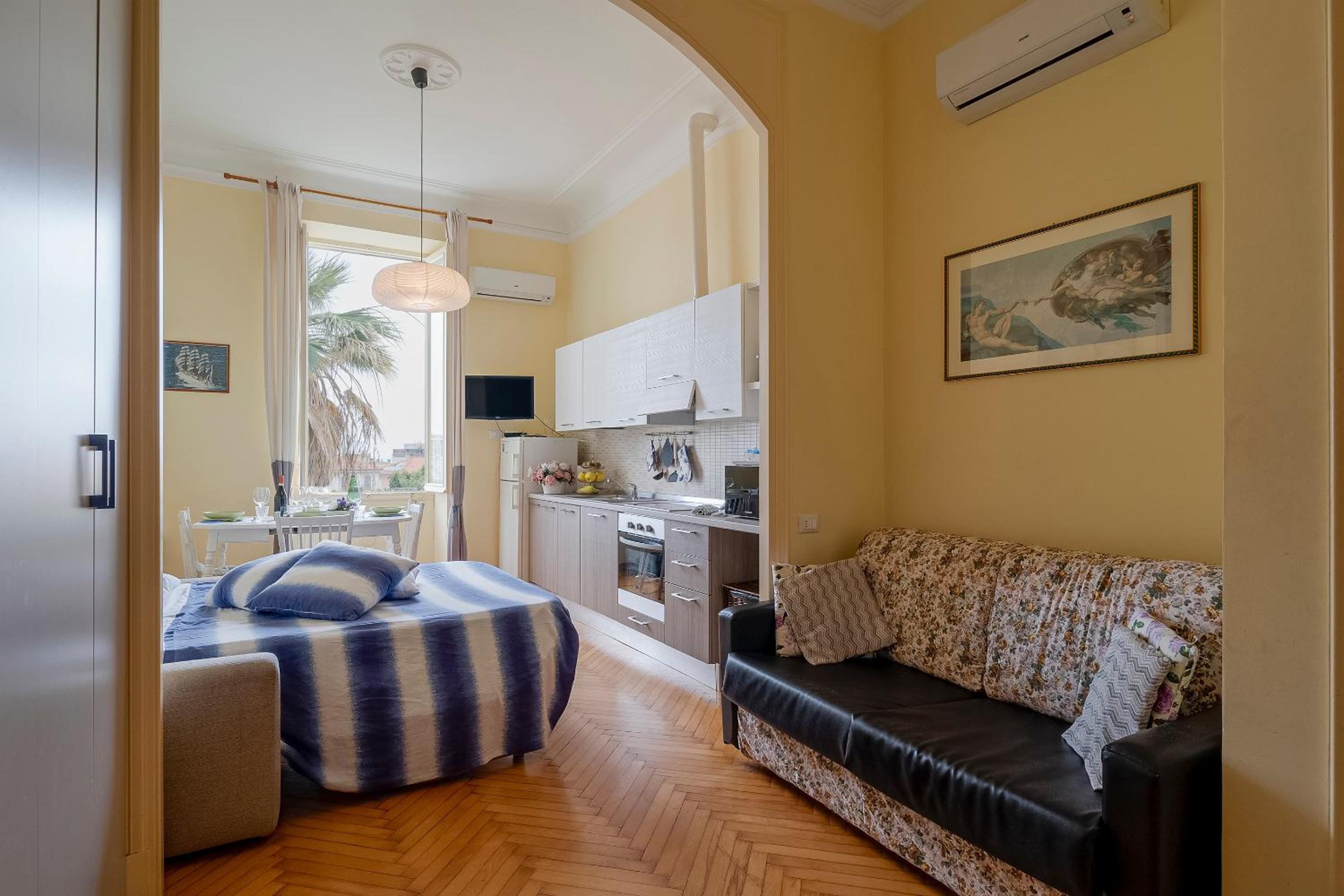 One-Bedroom Apartment