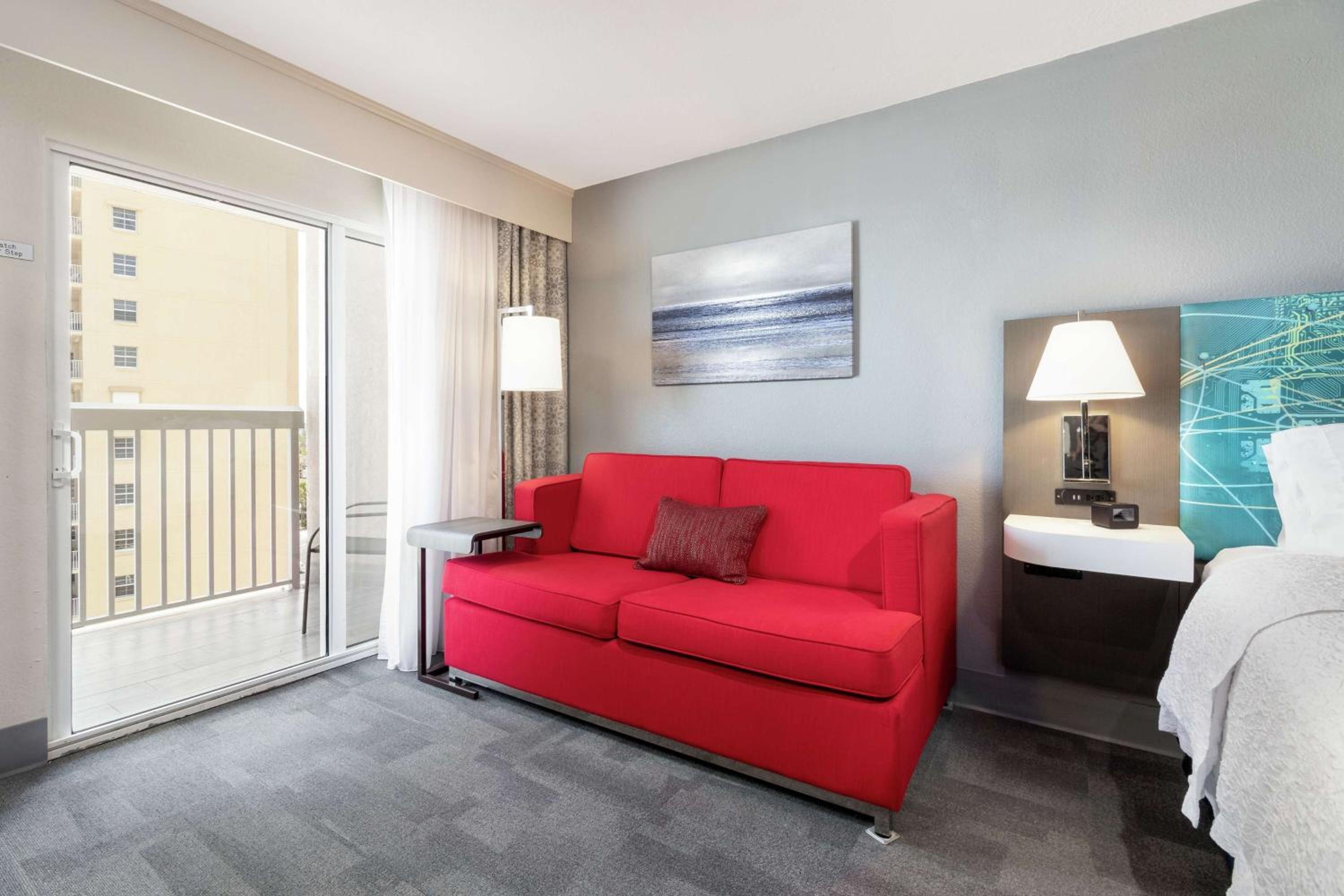 King Room with Partial View - Photo 6