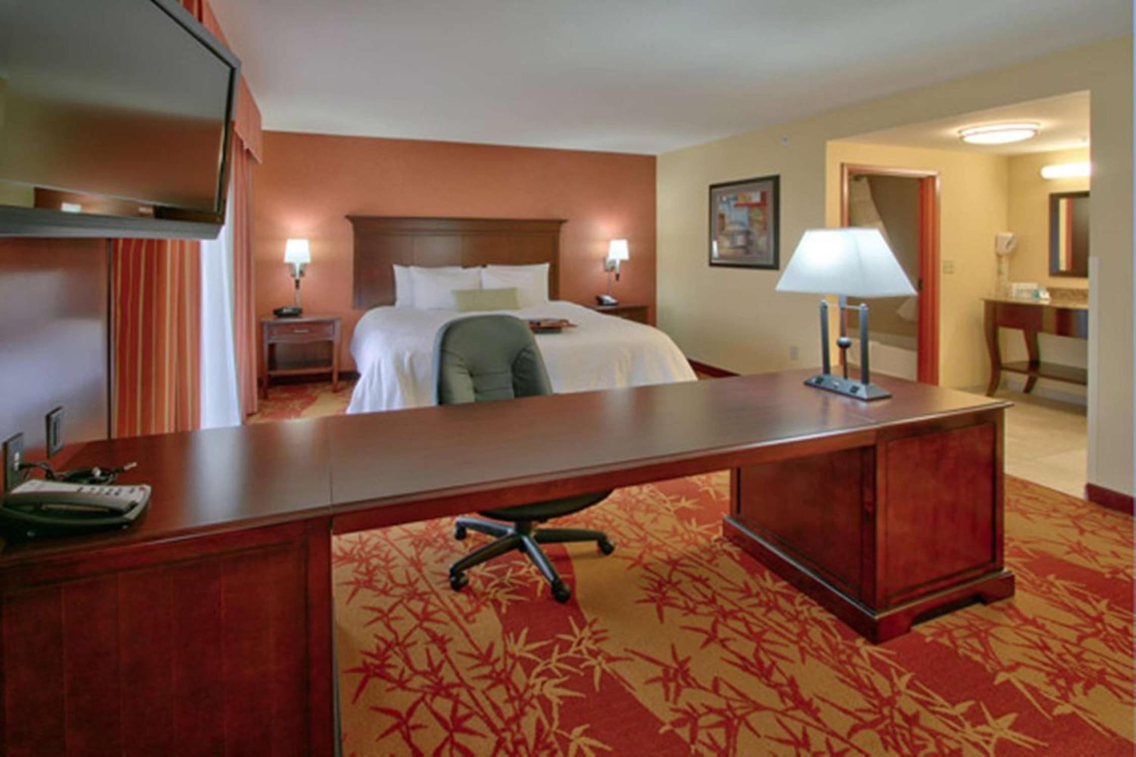 King Studio Suite with Balcony - Non-Smoking