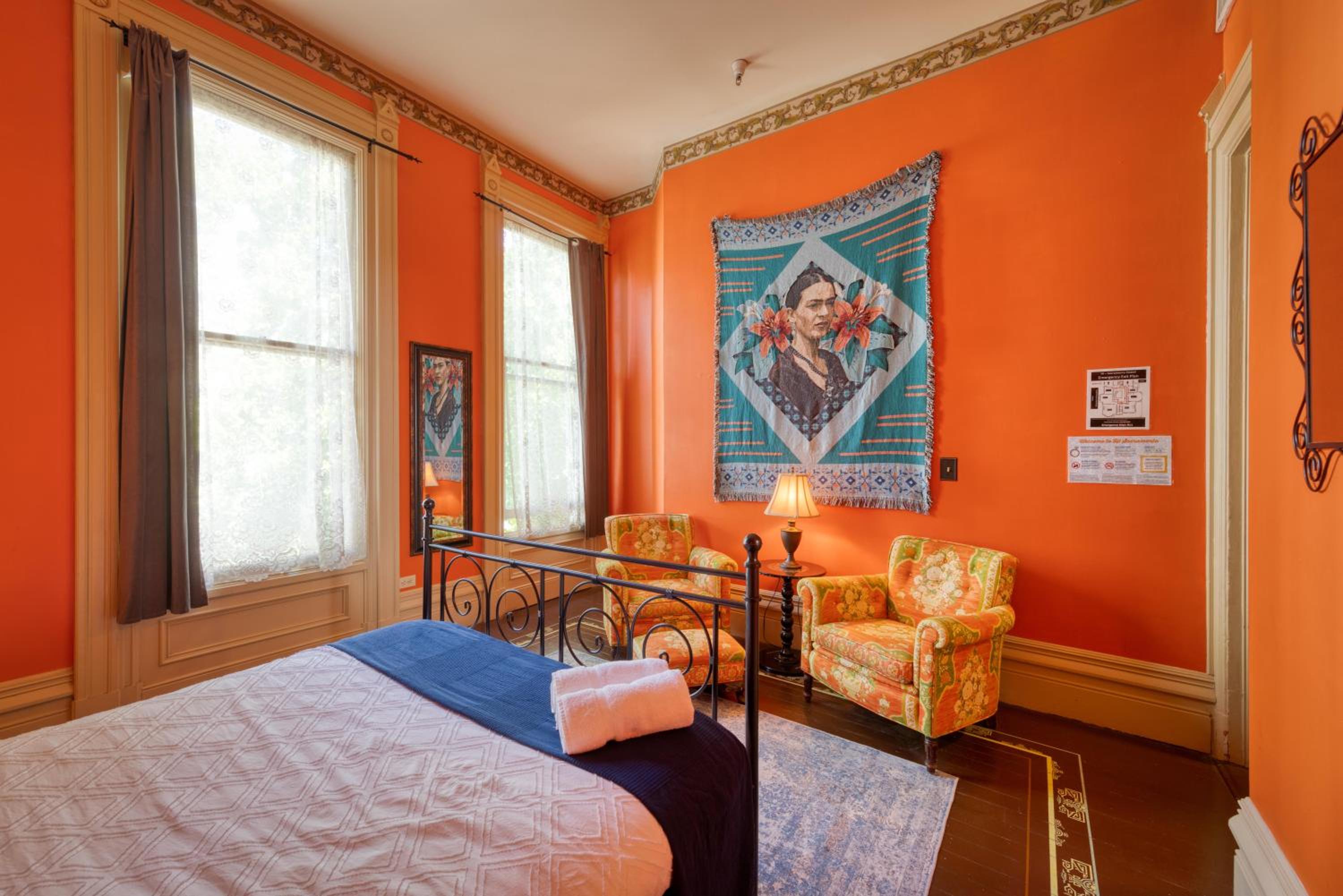 Private Queen Room photo 1