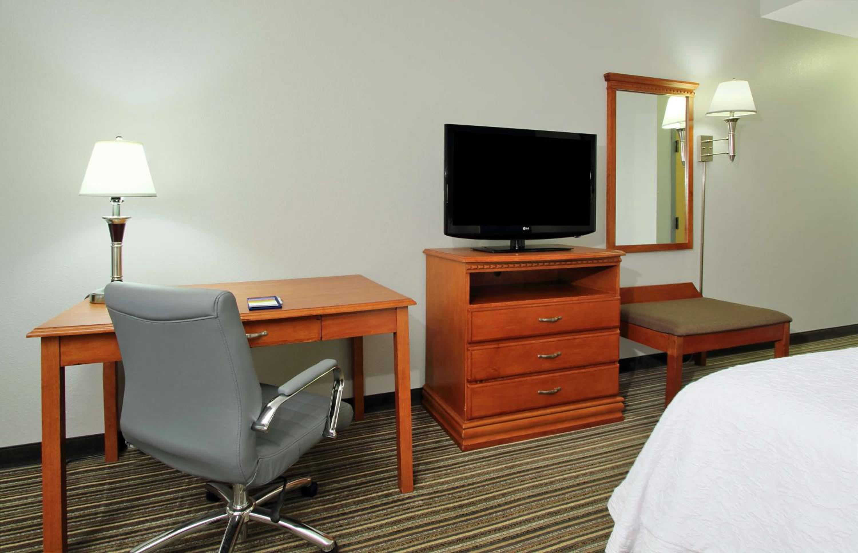 King Room - Mobility Access/Non-Smoking - Photo 2