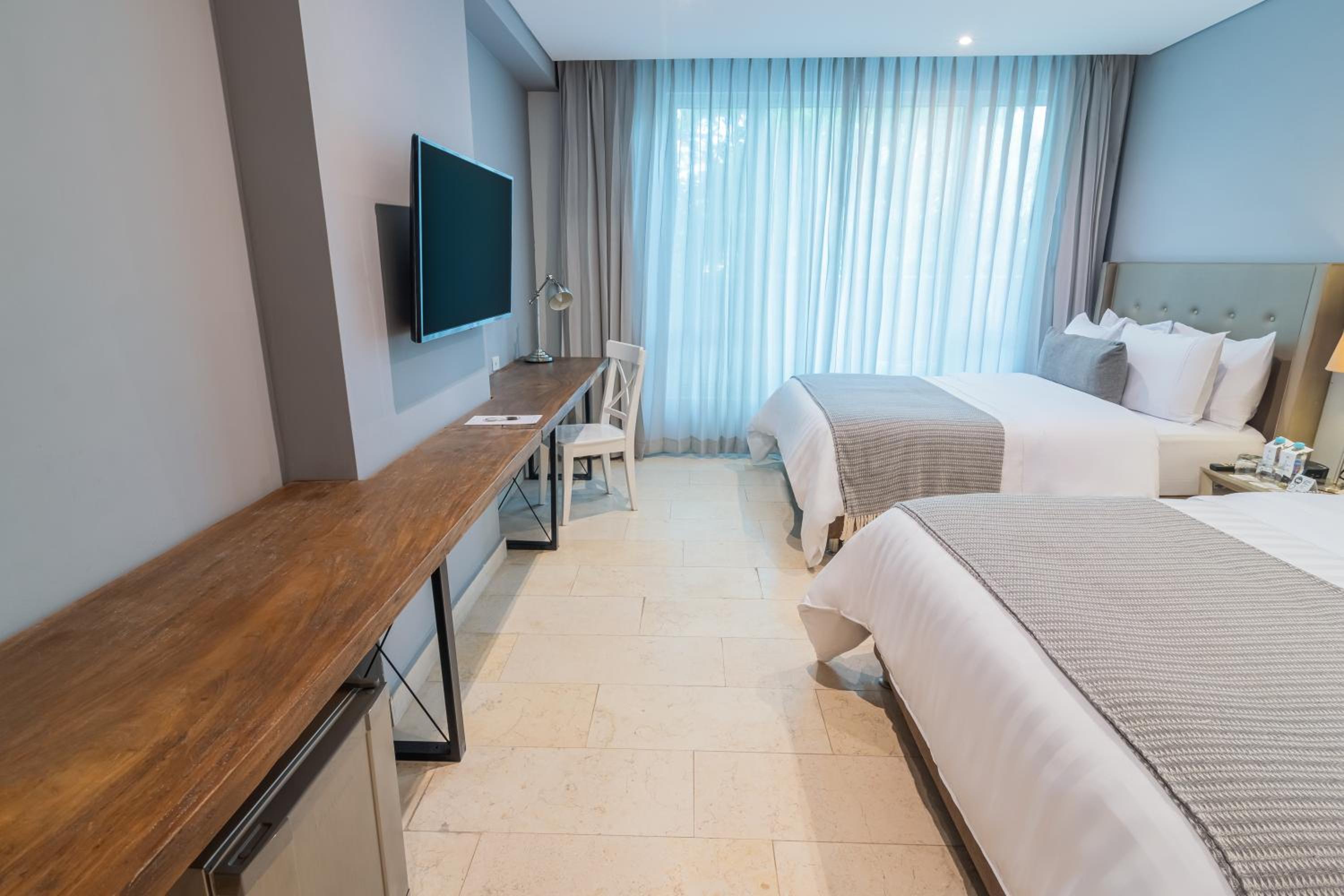 Superior Twin Room photo 2
