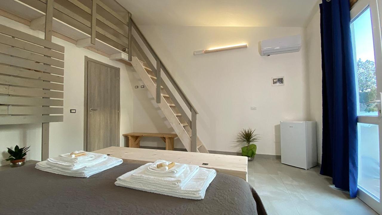 Family Room With Private Bathroom photo 3
