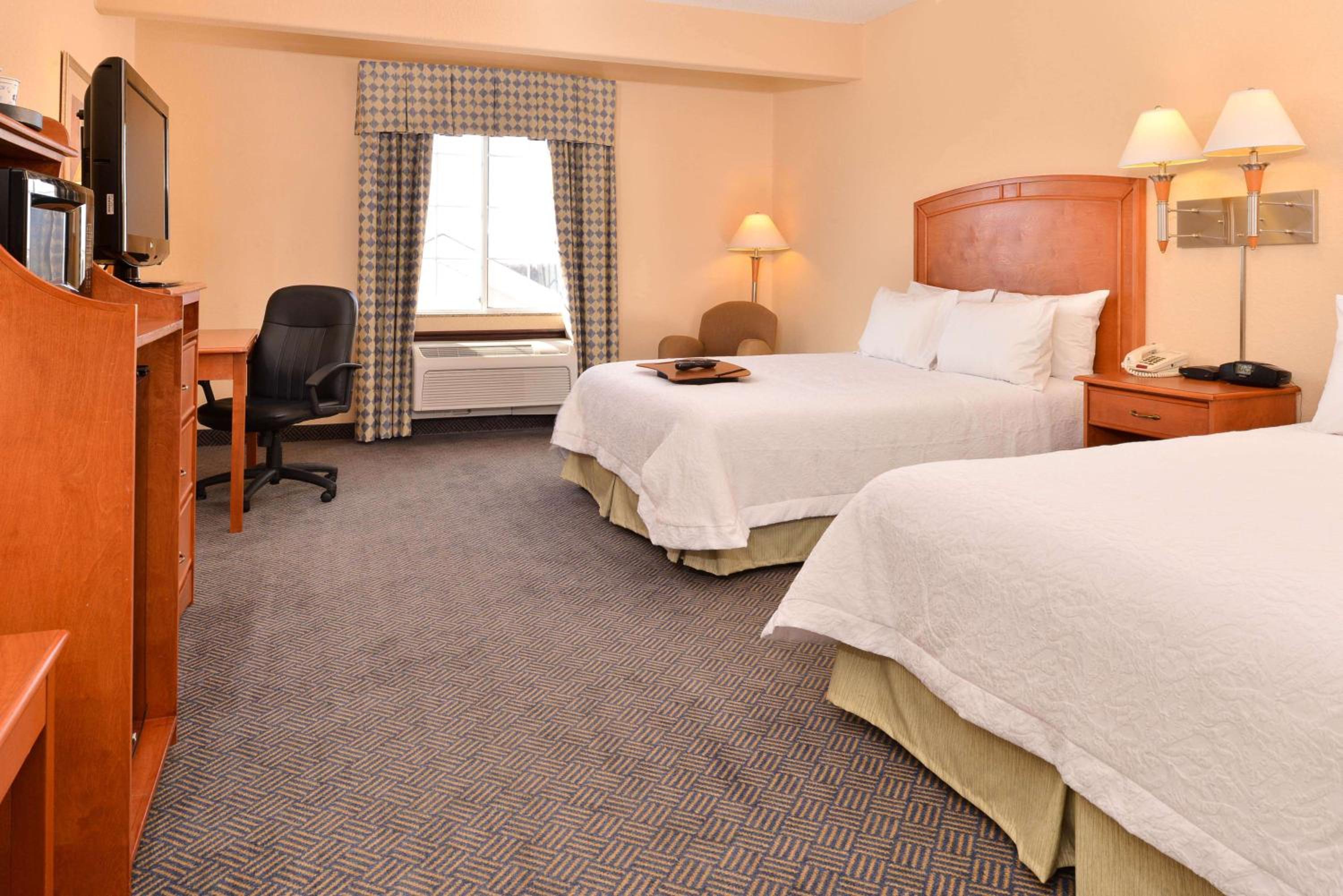 Queen Room with Two Queen Beds - Non-Smoking